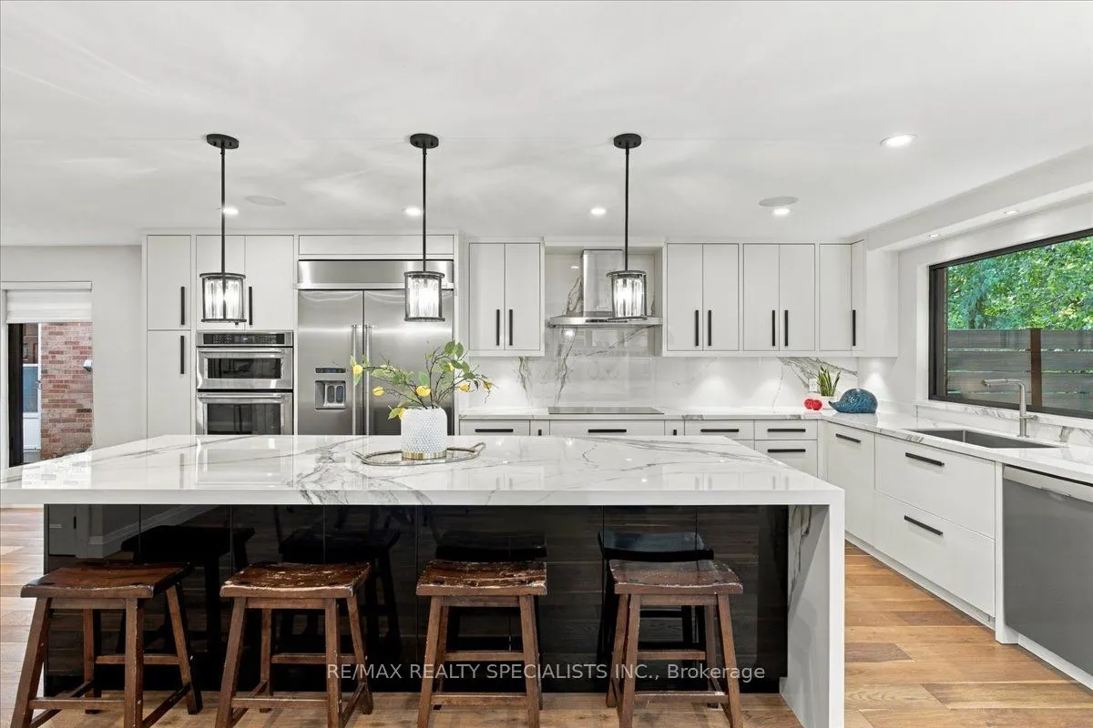 1131 Highgate Place