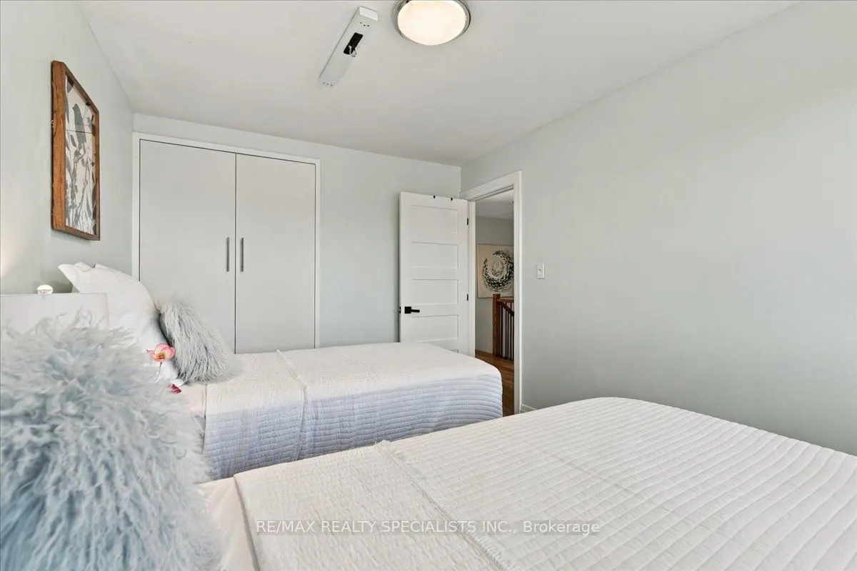 1131 Highgate Place