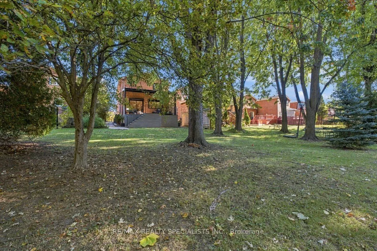 1131 Highgate Place