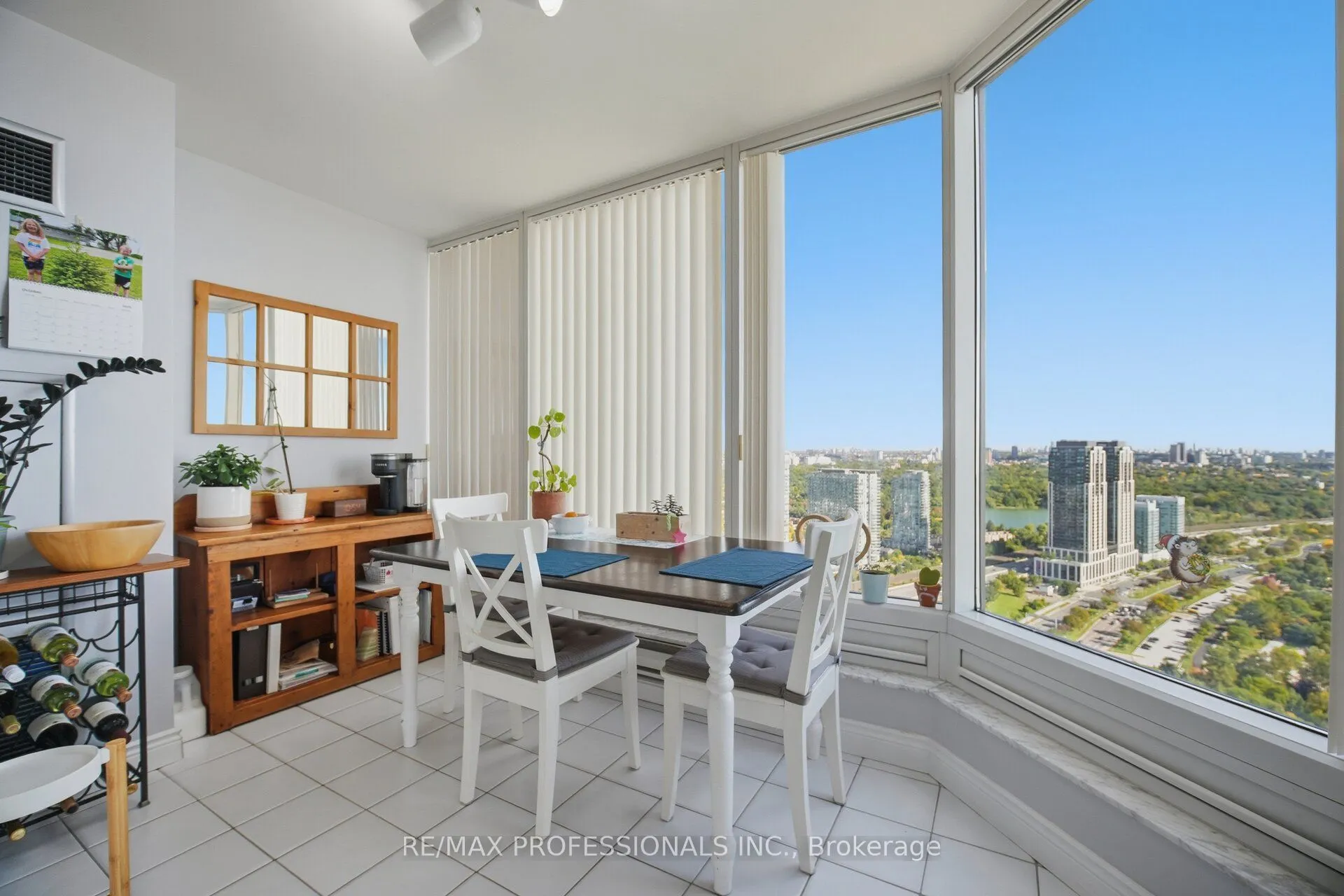 1 Palace Pier Court #4203