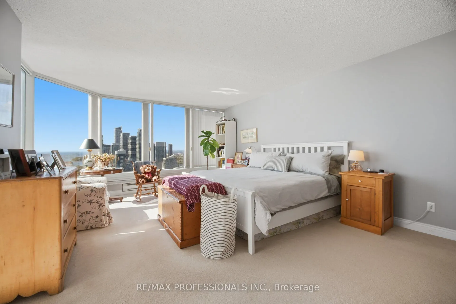 1 Palace Pier Court #4203