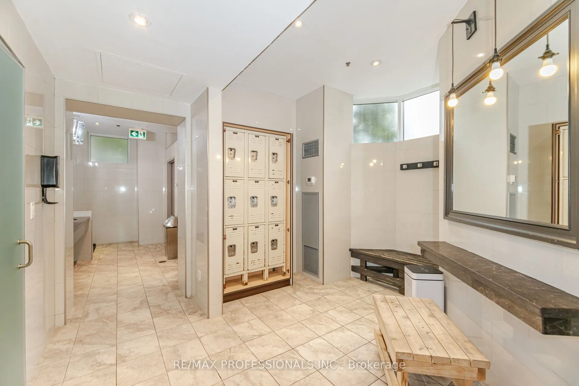 1 Palace Pier Court #4203