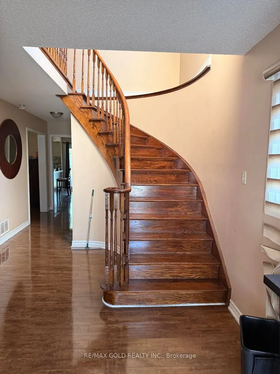 14 Merganser Crescent