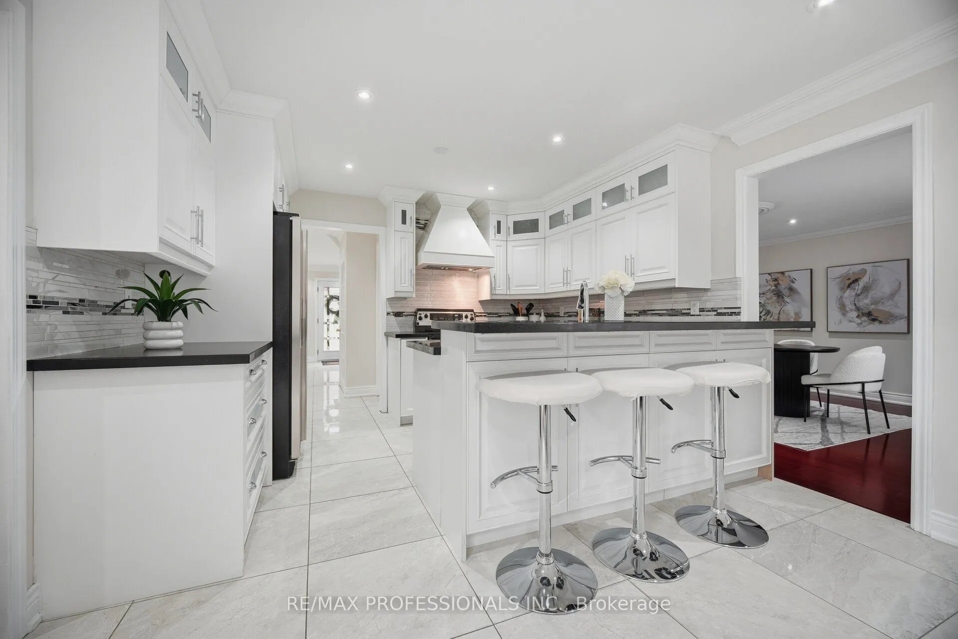 4 McFadden Drive