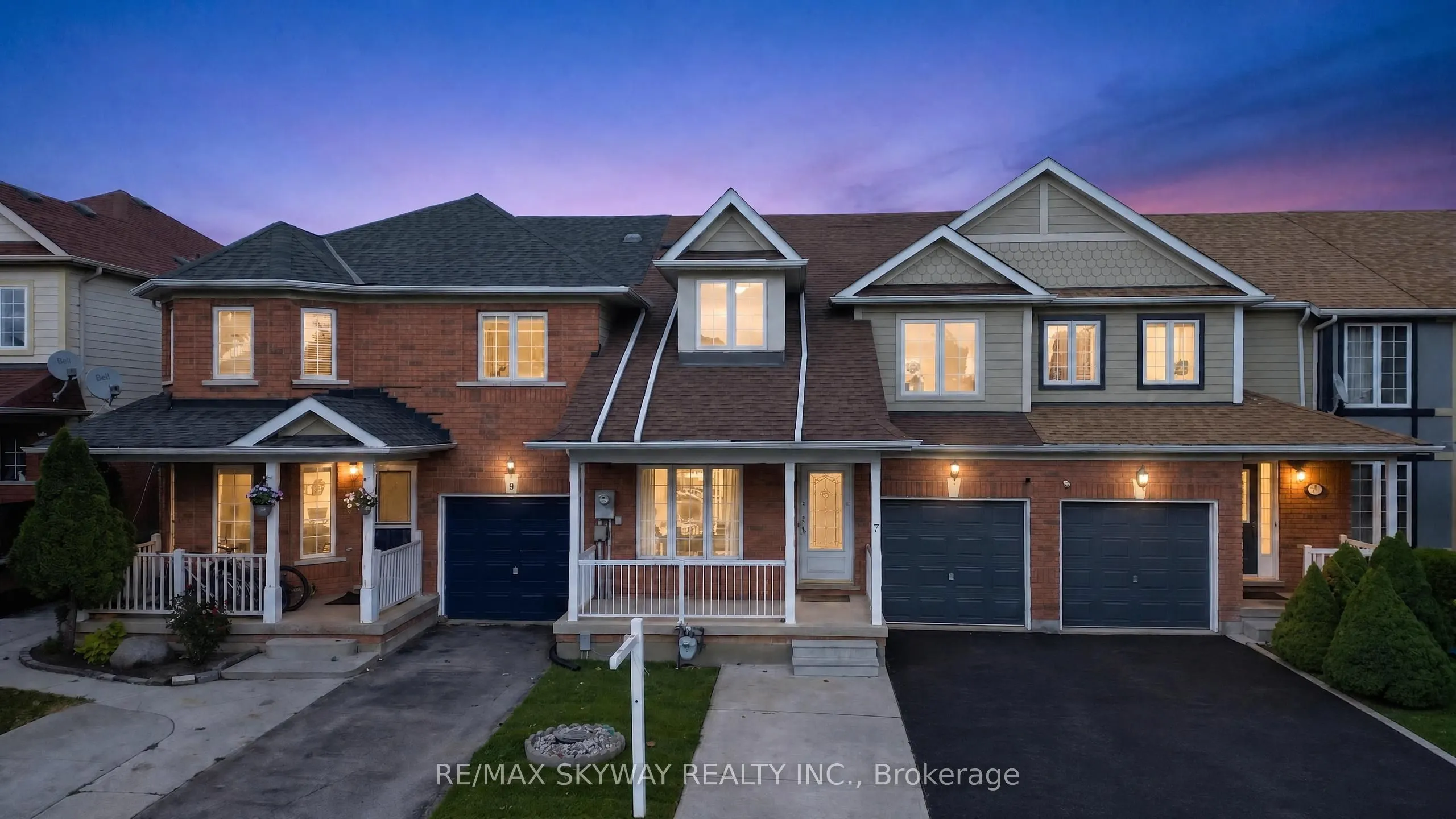 7 Madronna Gardens