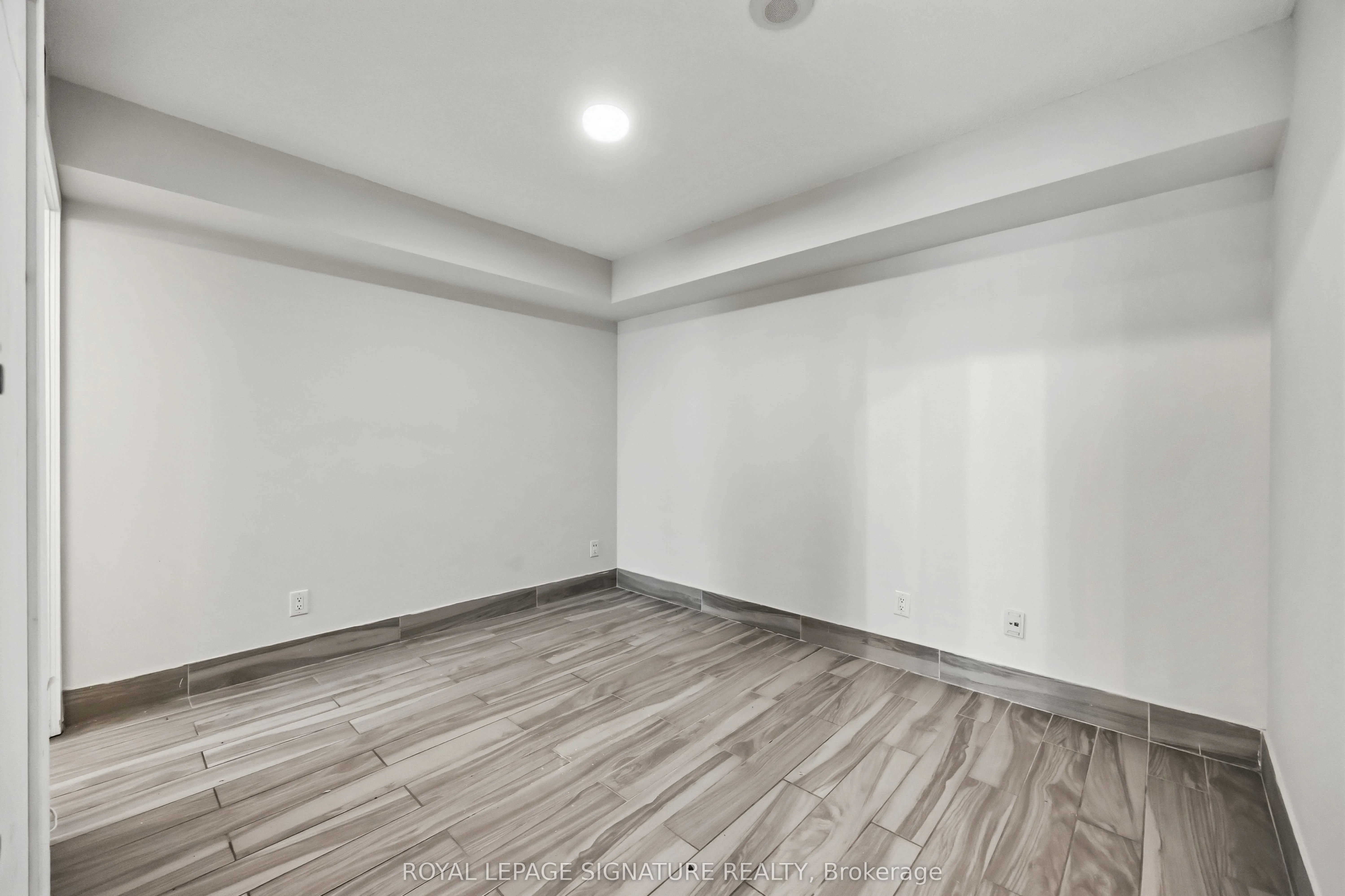 38 Joe Shuster Way #1625