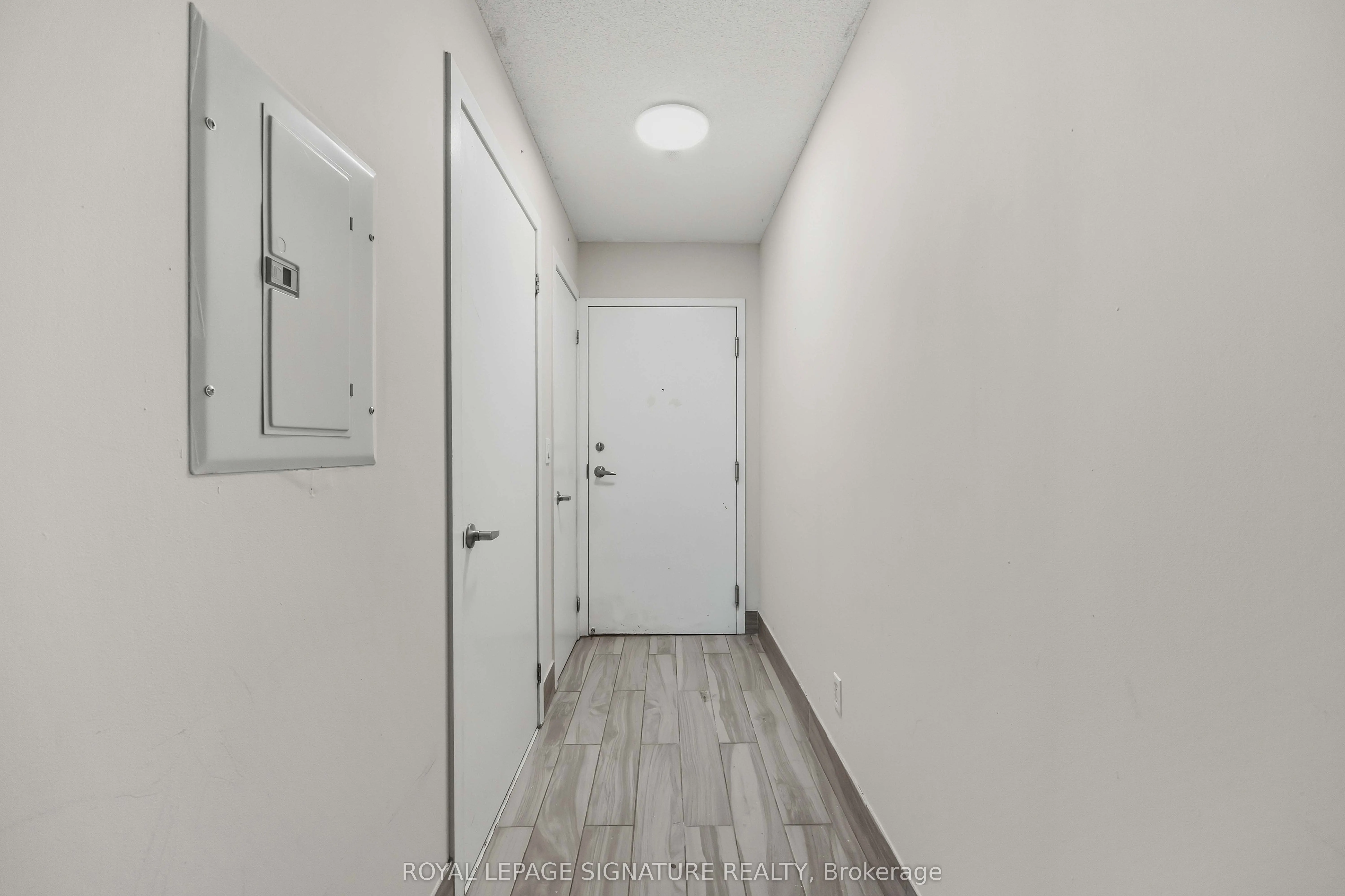 38 Joe Shuster Way #1625