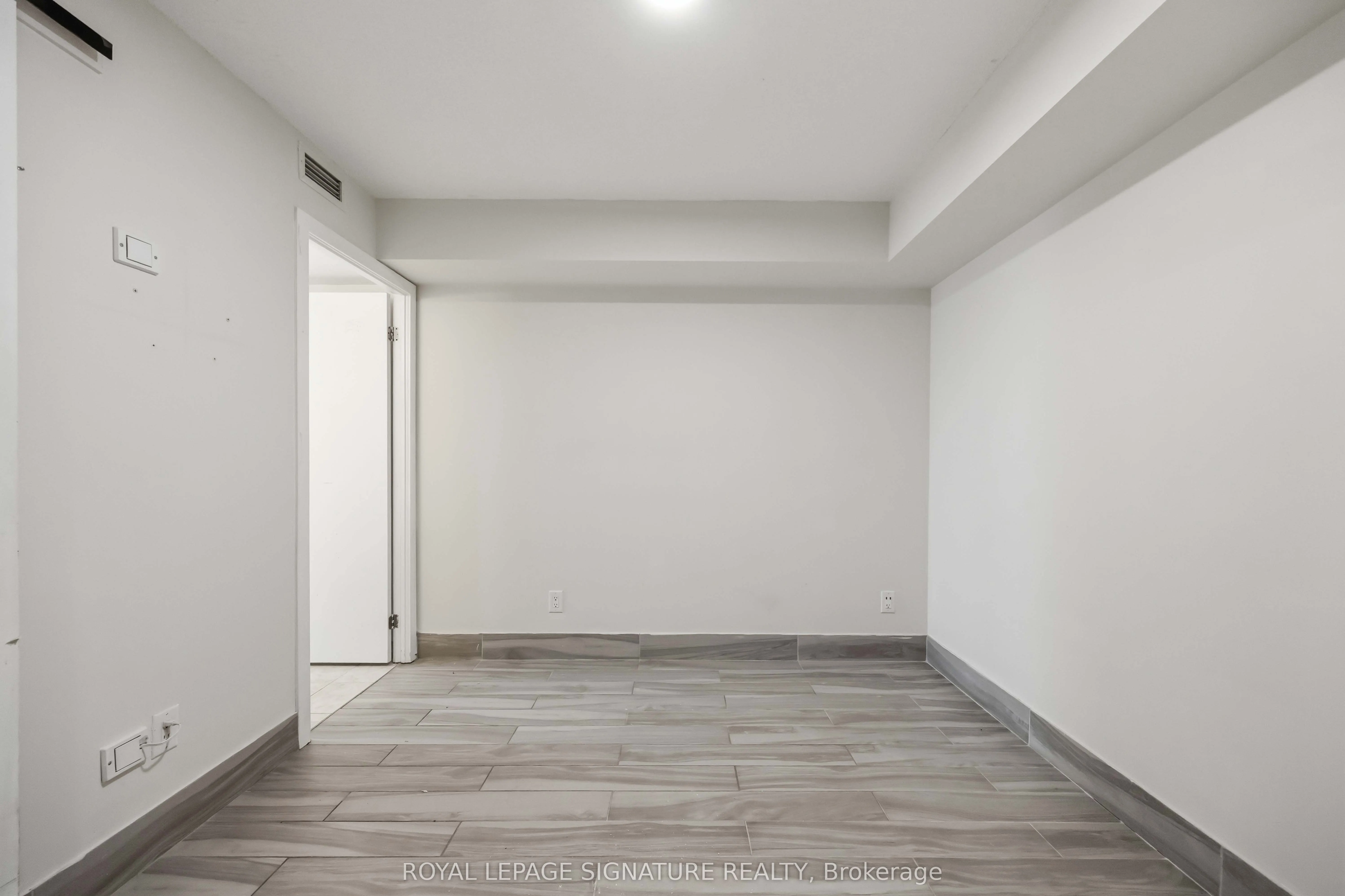 38 Joe Shuster Way #1625