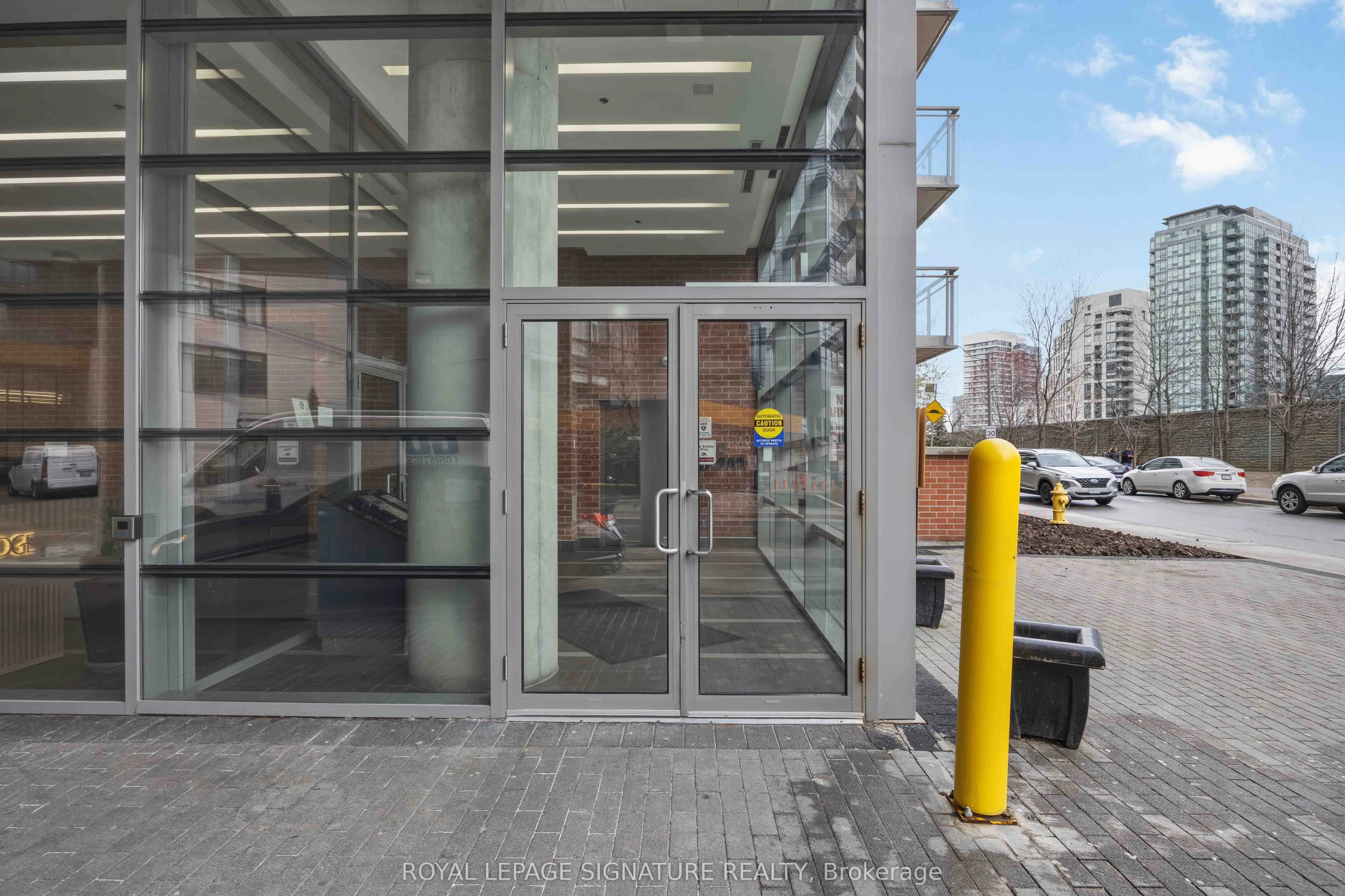 38 Joe Shuster Way #1625