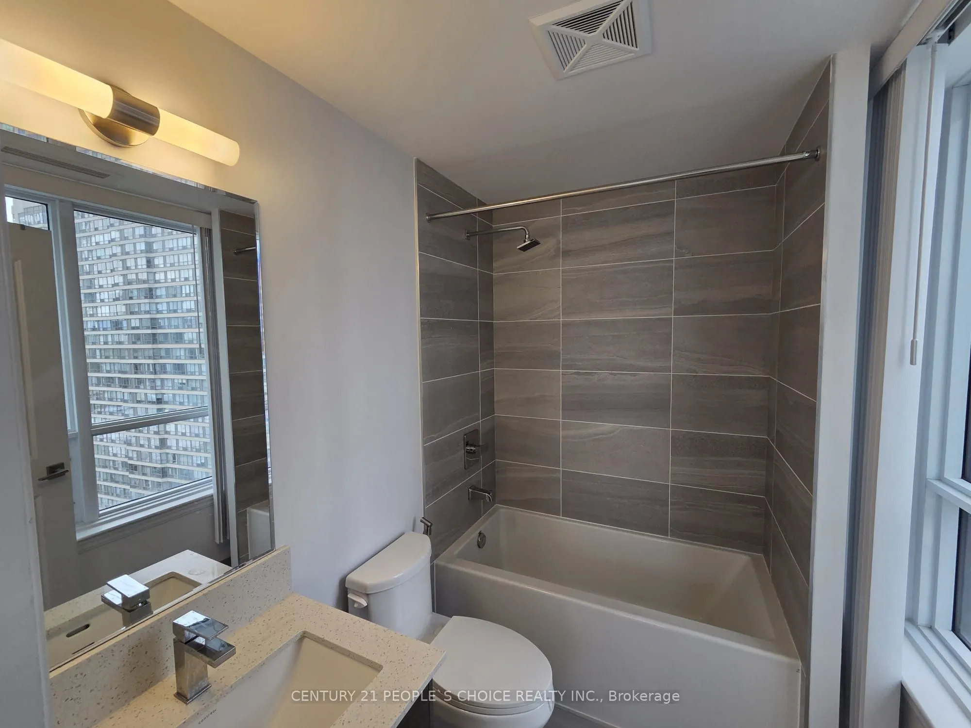 30 Elm Drive W #1102