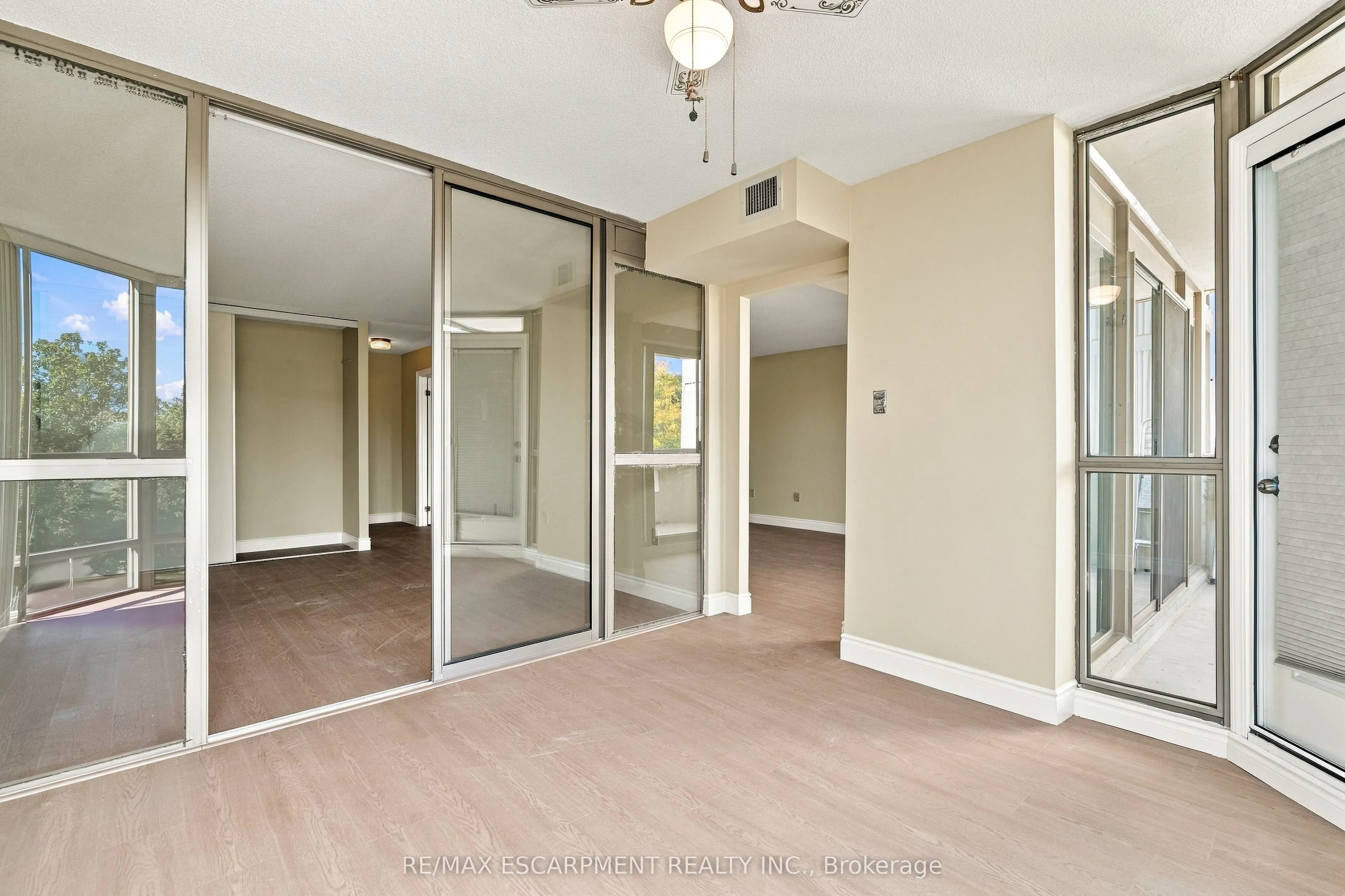 5070 PINEDALE Avenue #302