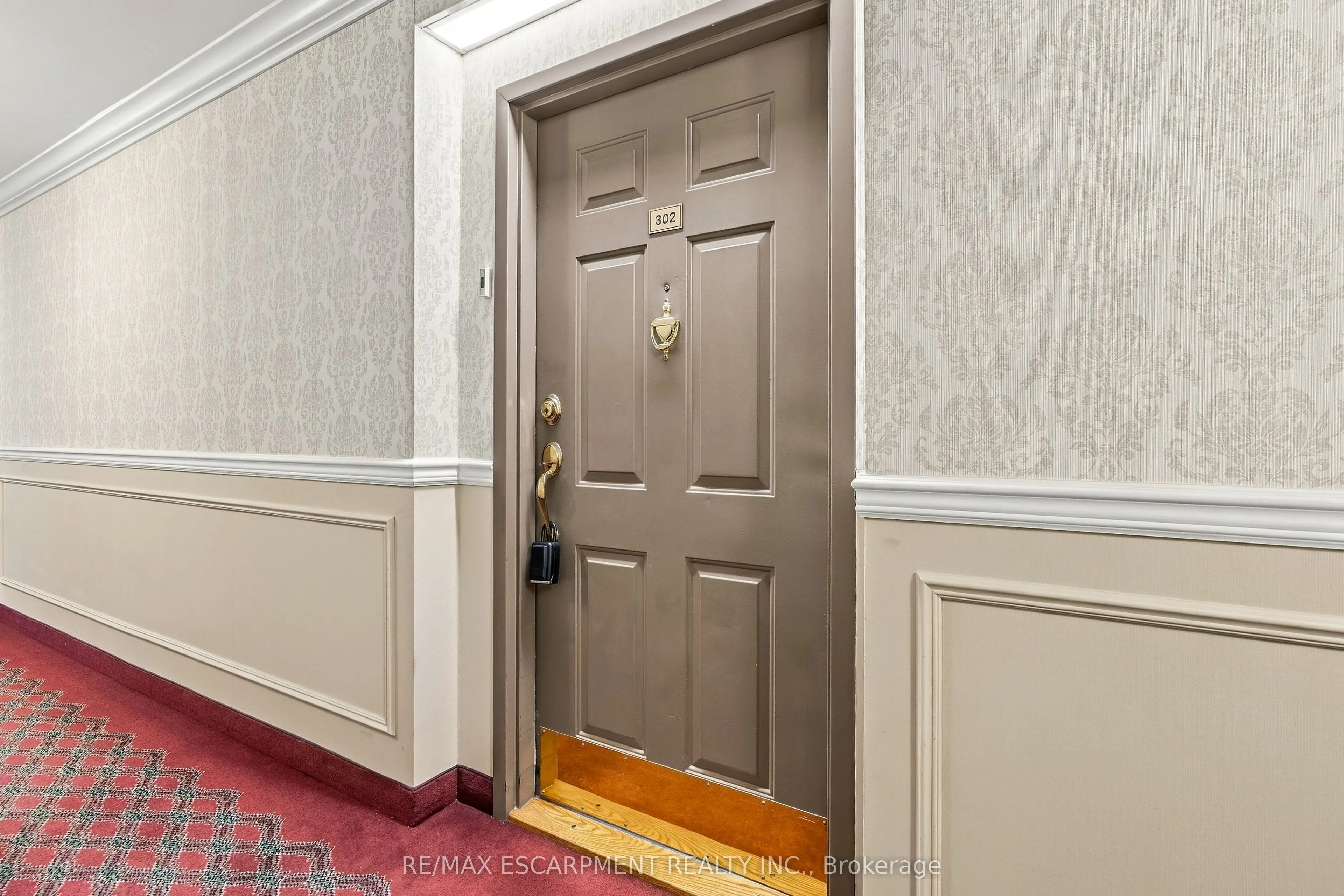 5070 PINEDALE Avenue #302