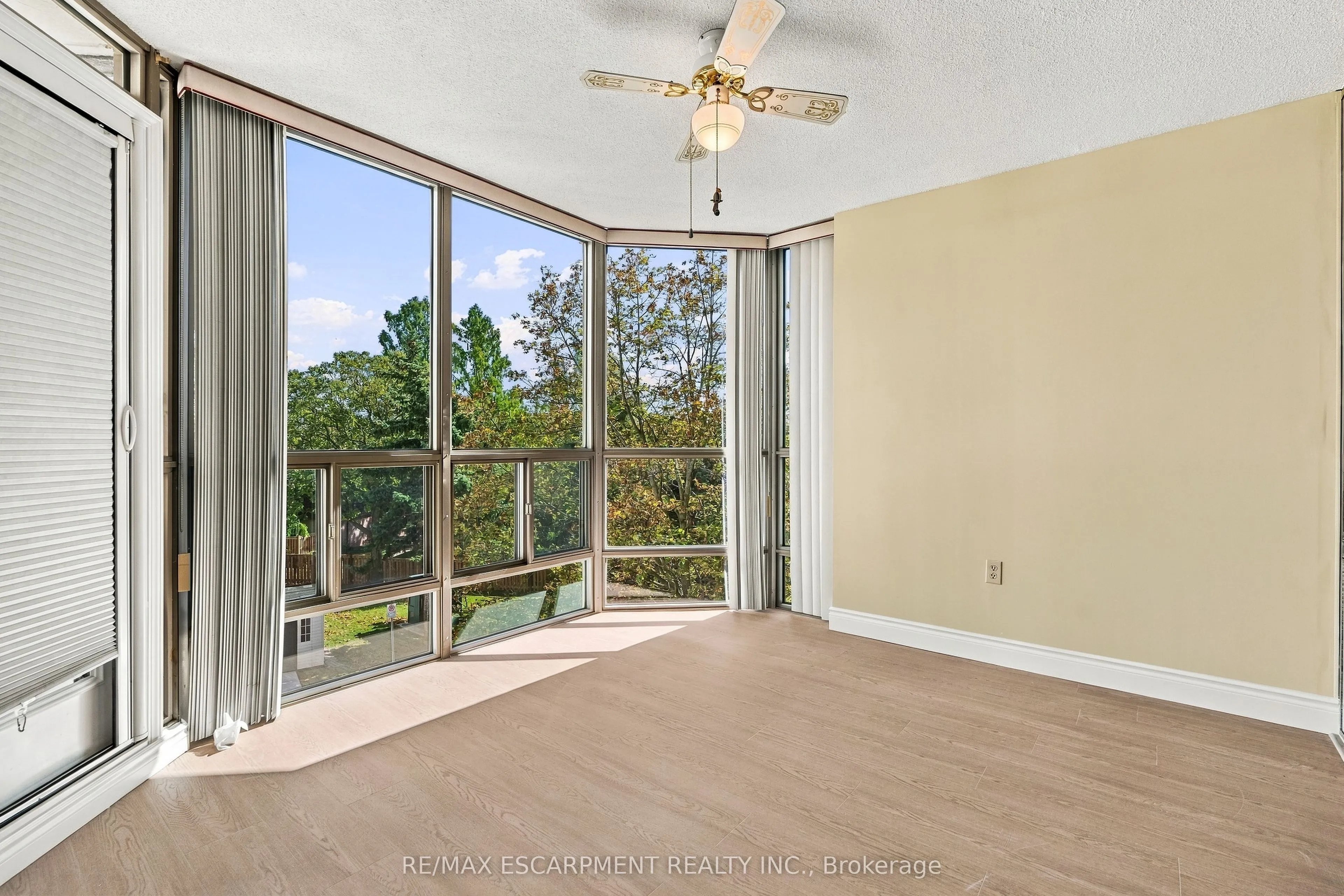 5070 PINEDALE Avenue #302