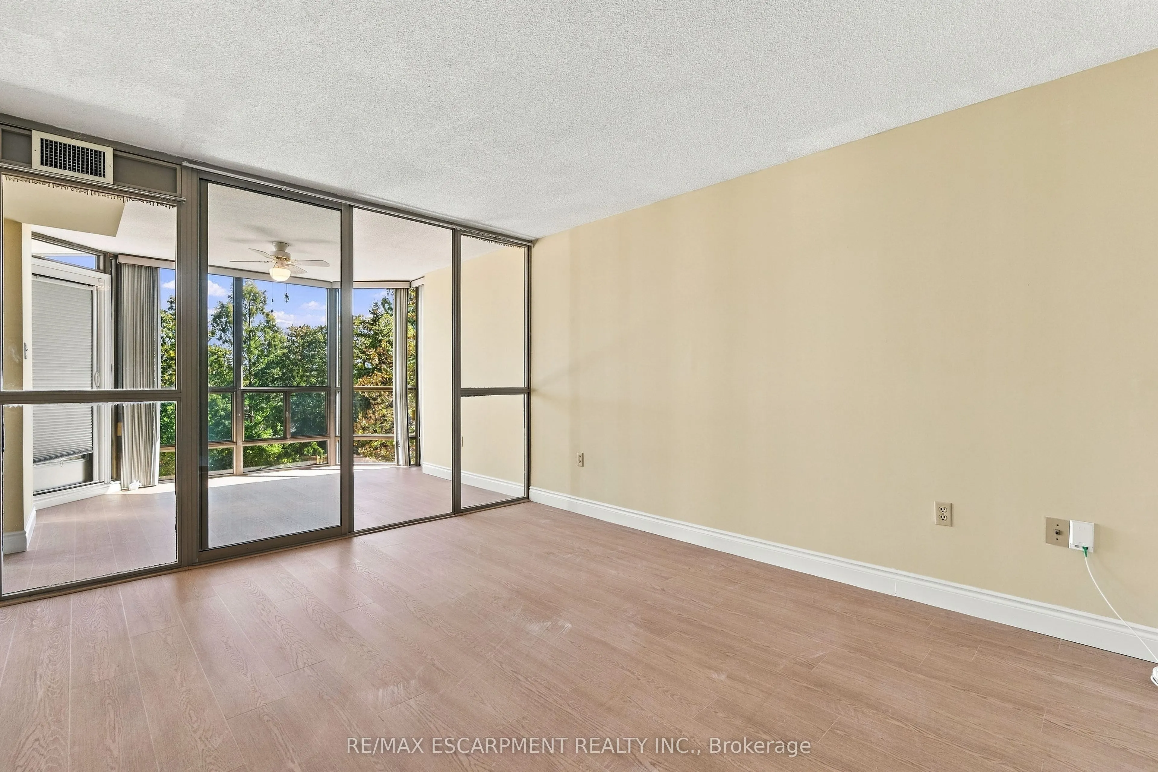5070 PINEDALE Avenue #302