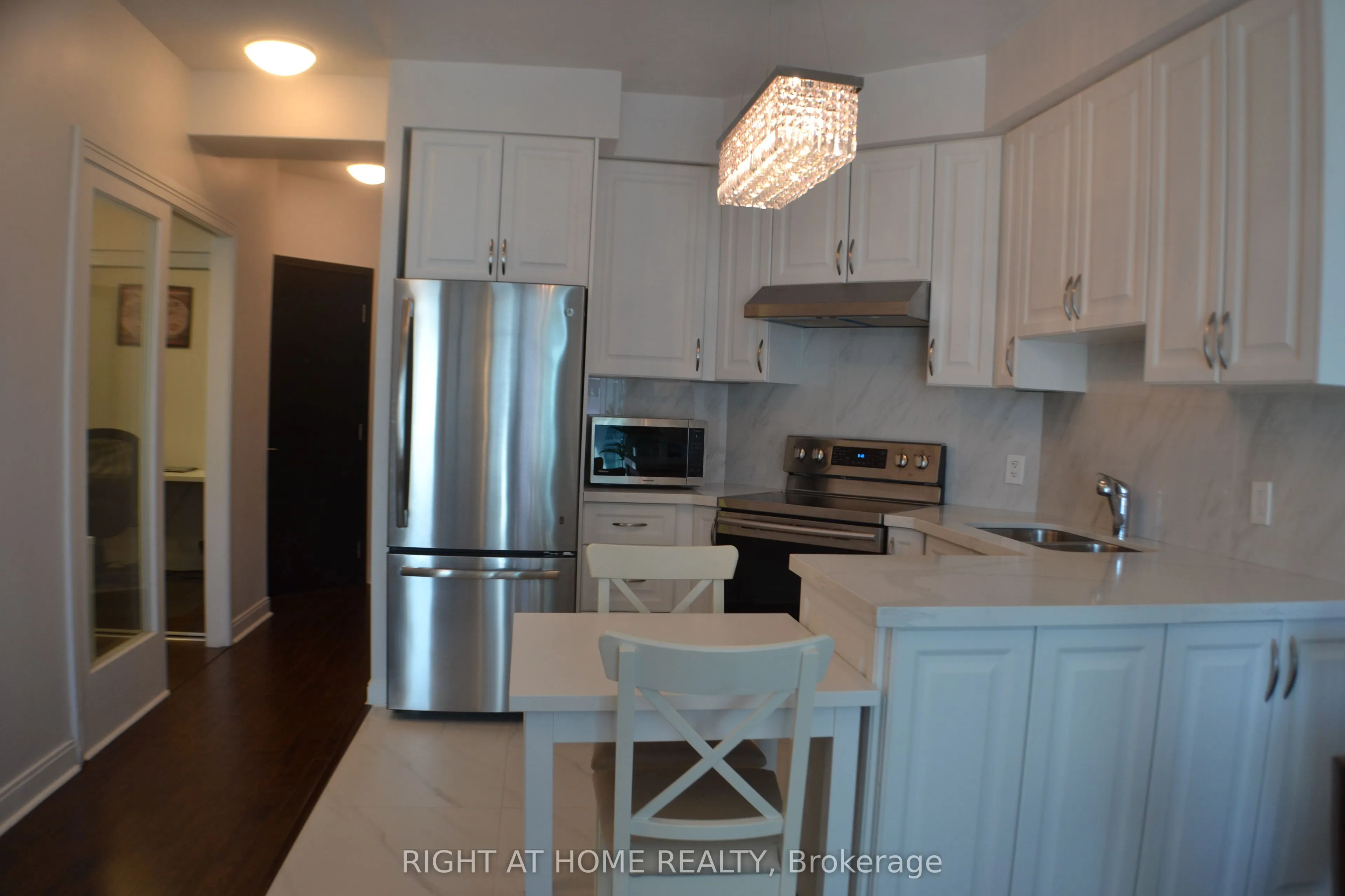 80 Absolute Avenue #1508