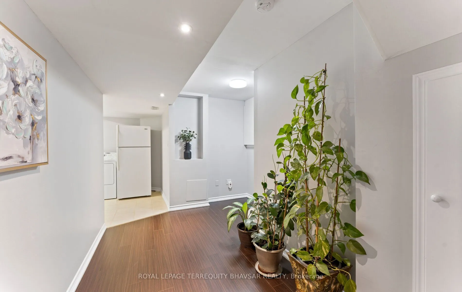 6559 Sapling Trail