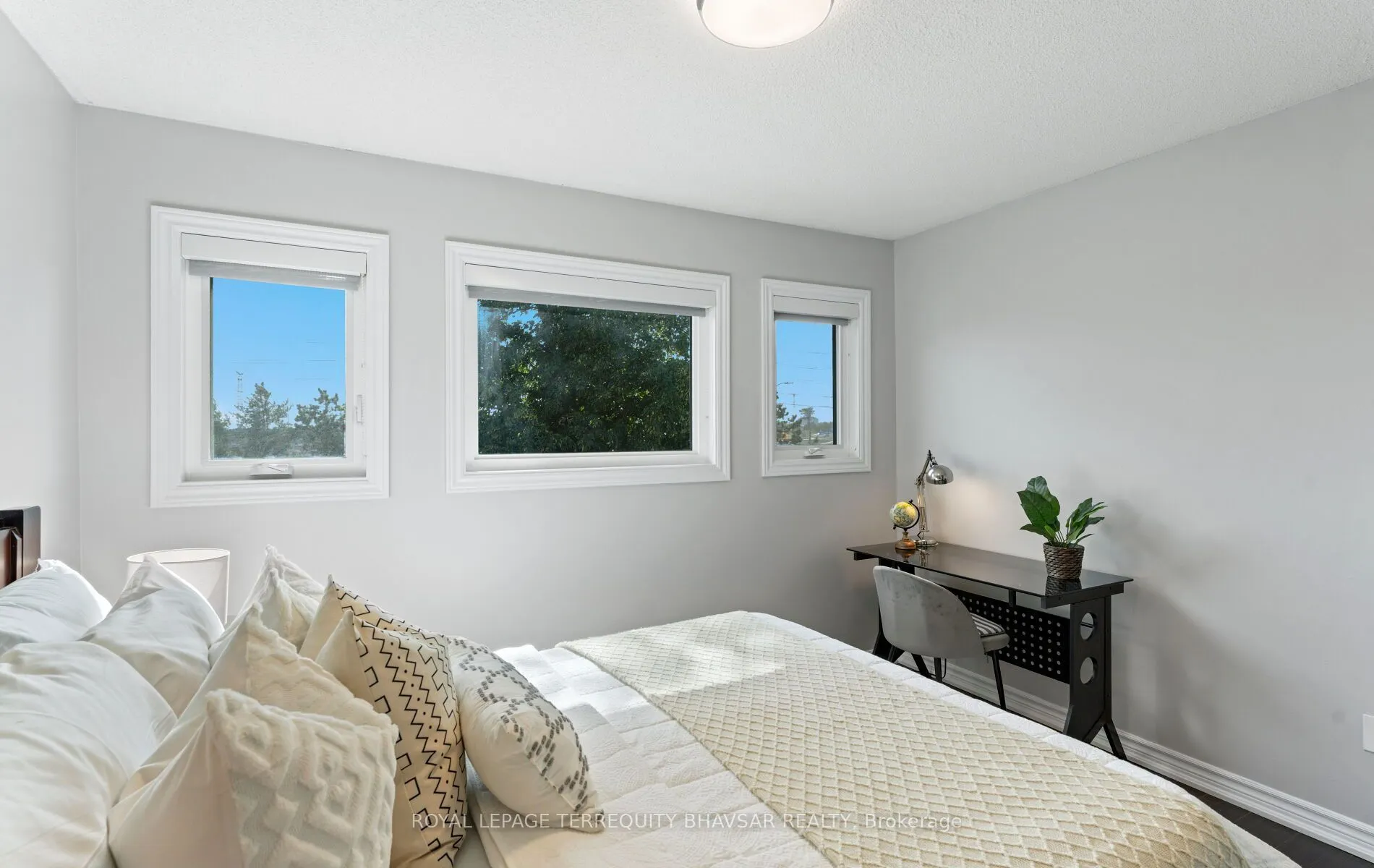6559 Sapling Trail