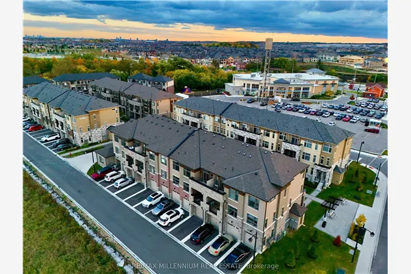 45 Fieldridge Crescent #21