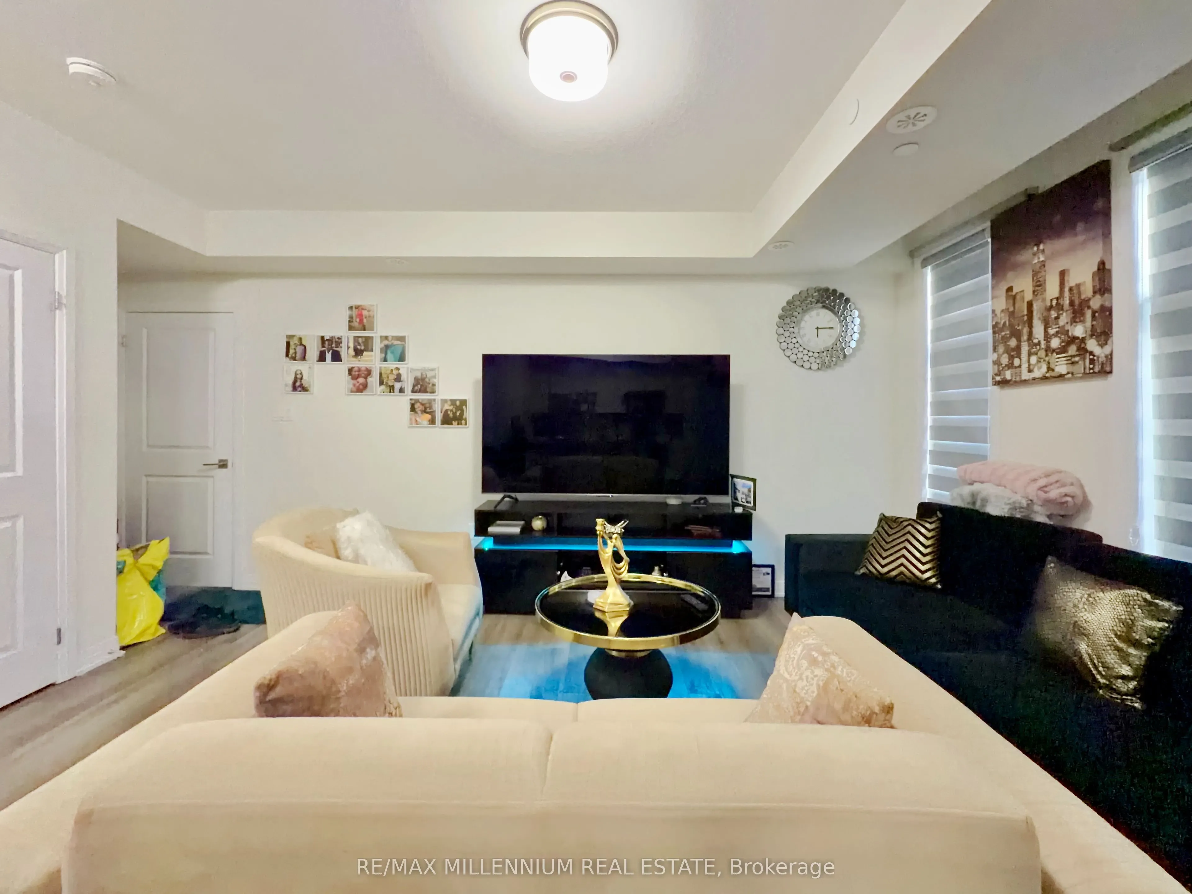45 Fieldridge Crescent #21