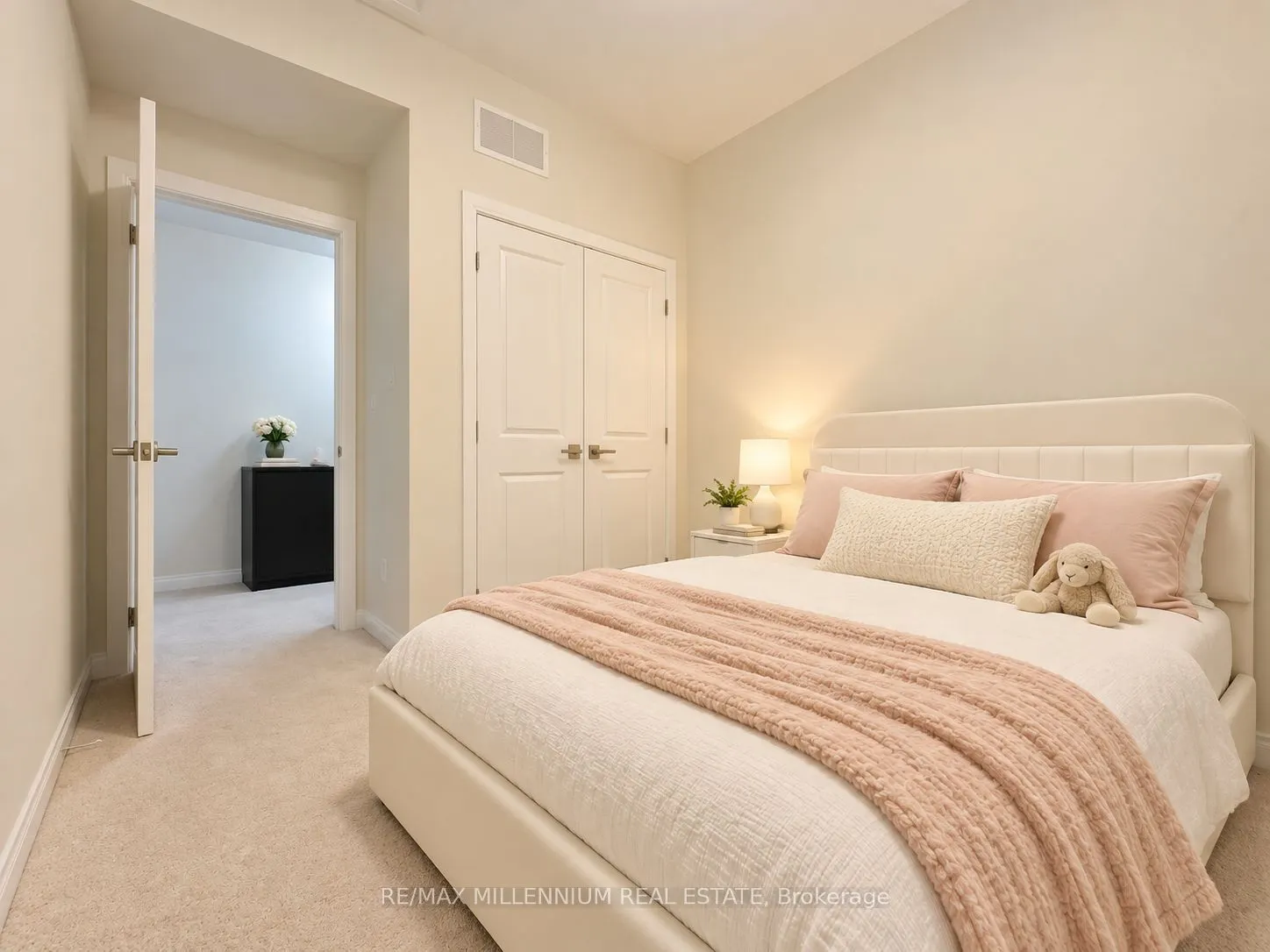 45 Fieldridge Crescent #21