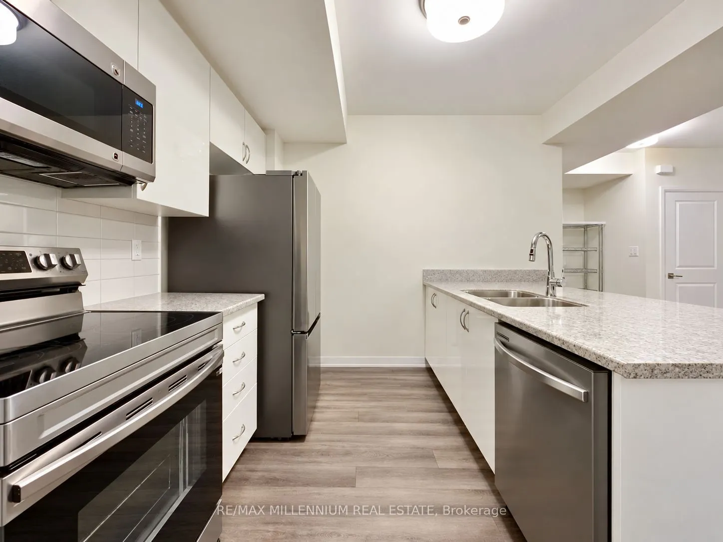 45 Fieldridge Crescent #21