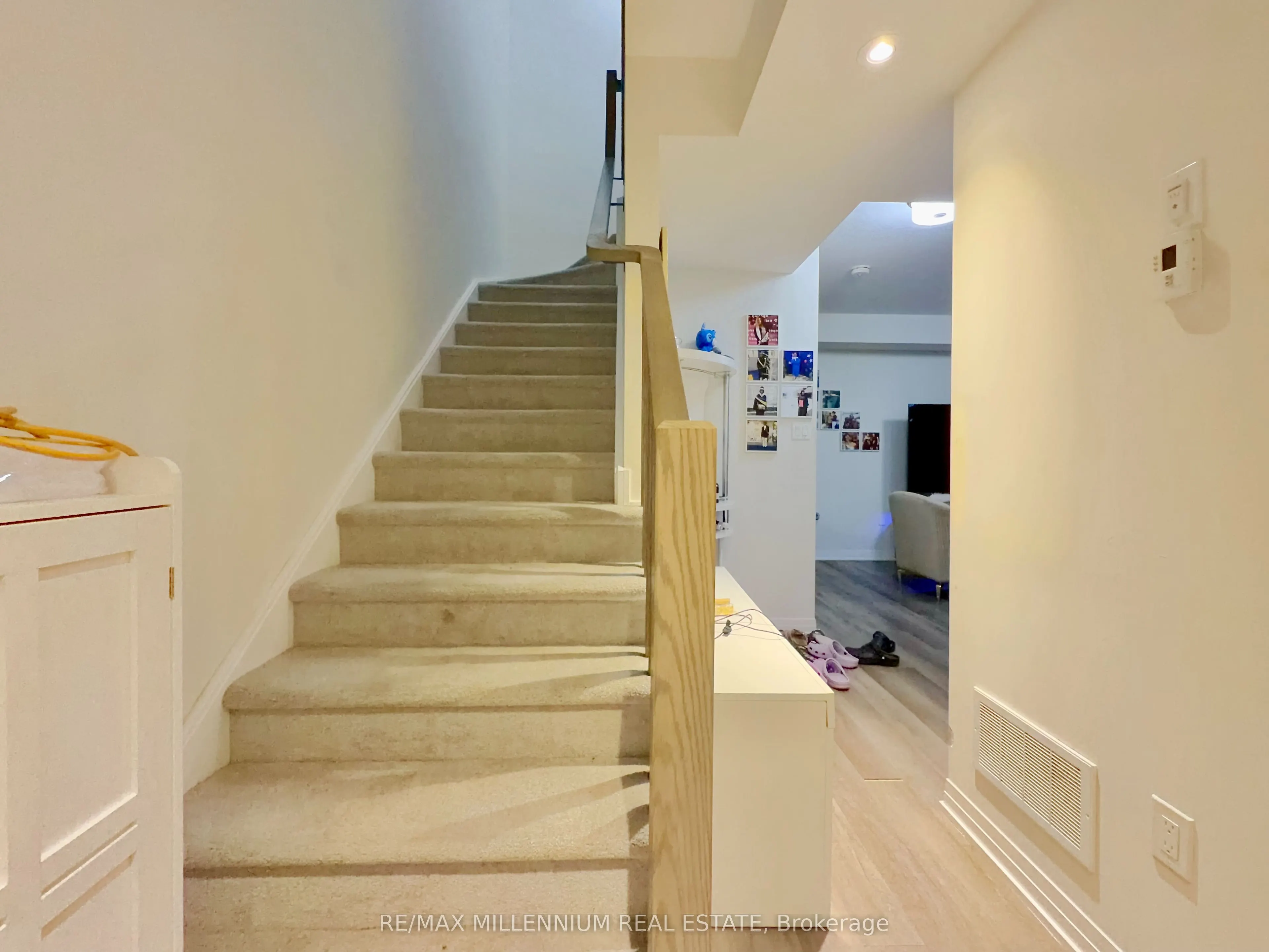 45 Fieldridge Crescent #21