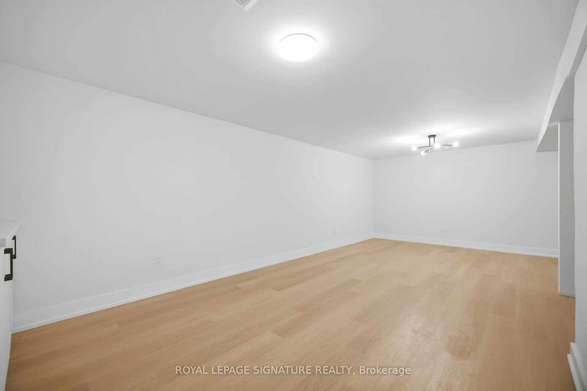 2599 Lundene Road