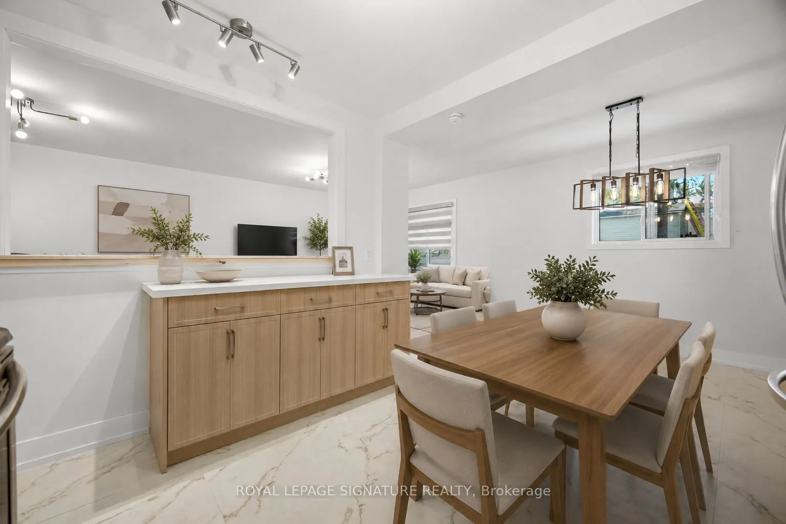 2599 Lundene Road