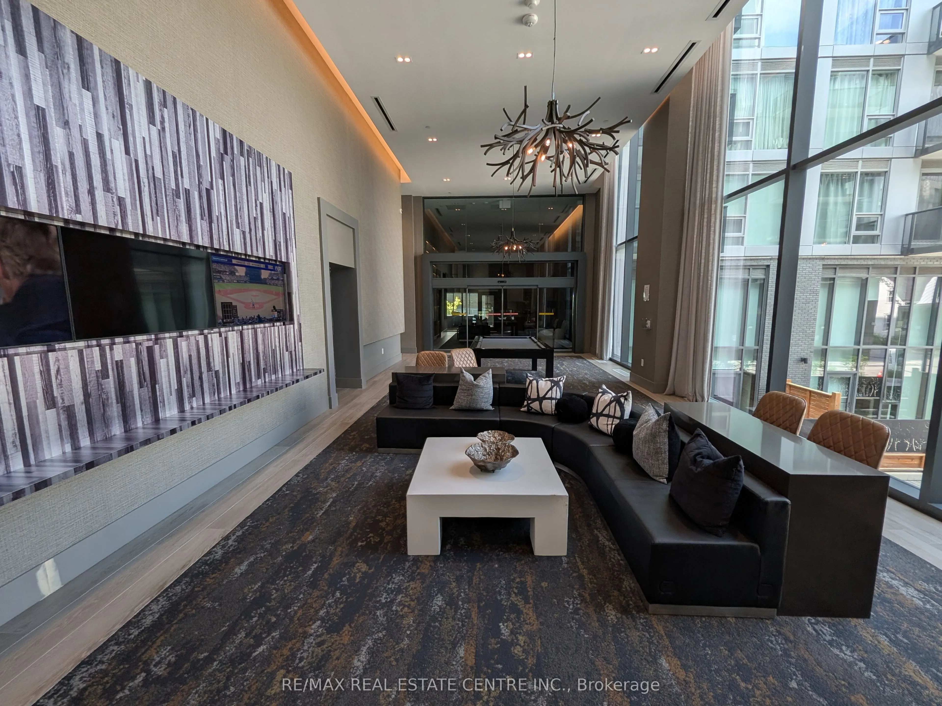 2450 Old Bronte Road #340