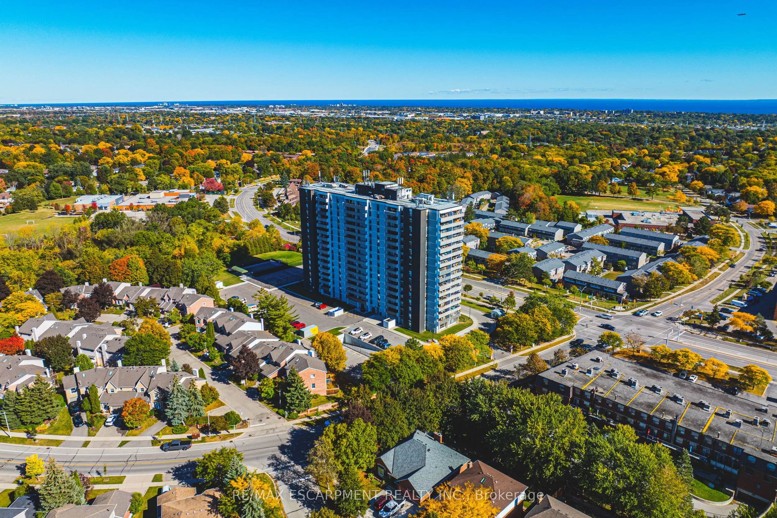 2055 UPPER MIDDLE Road #1105