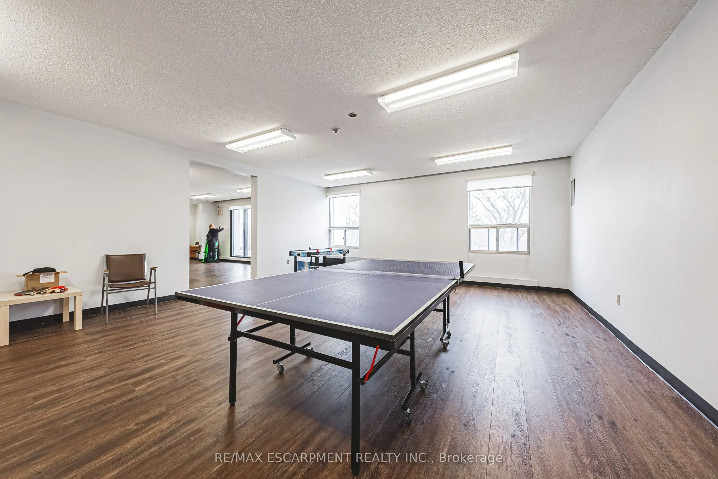 2055 UPPER MIDDLE Road #1105