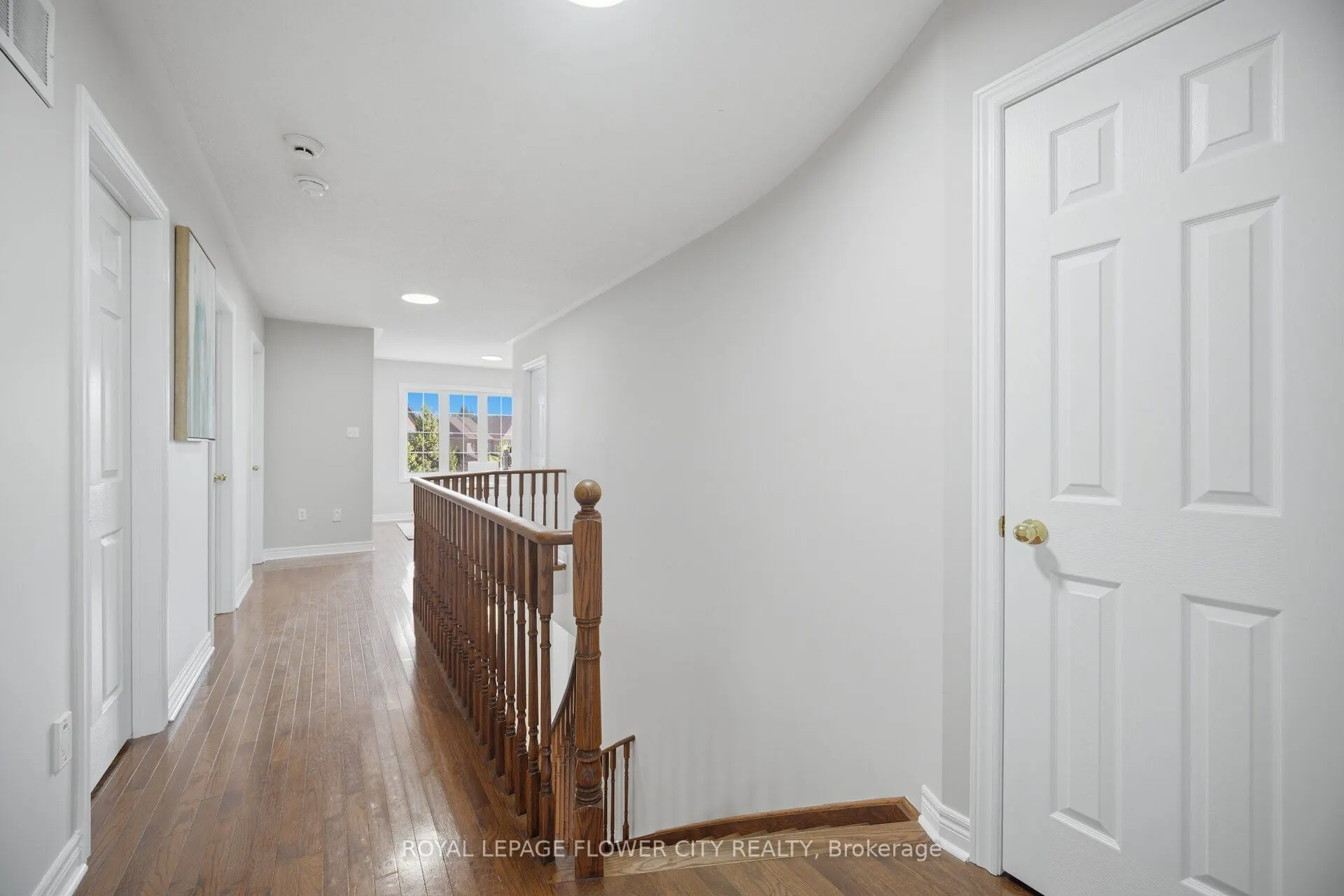 56 Laurentide Crescent