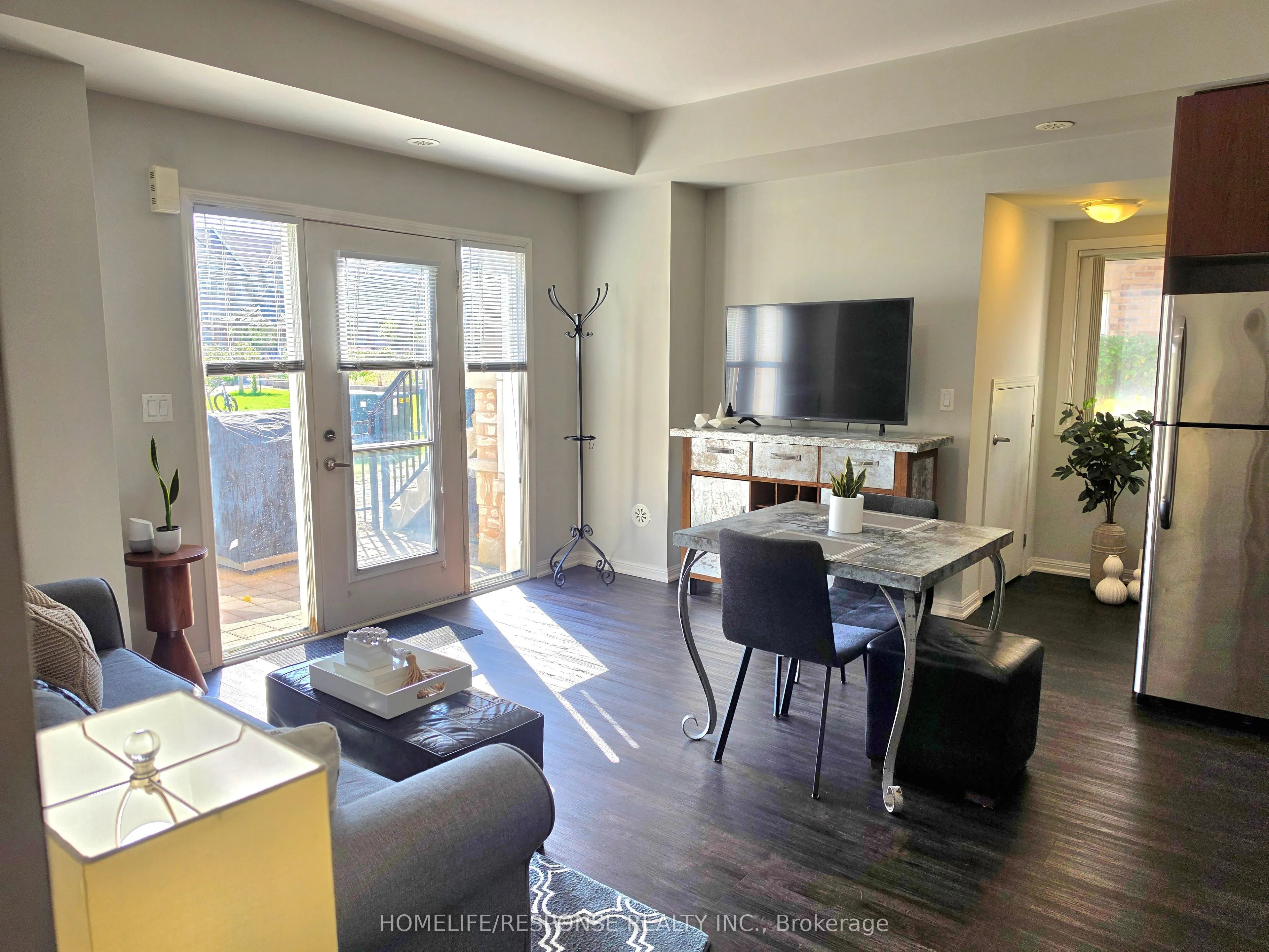 3175 BOXFORD Crescent #5