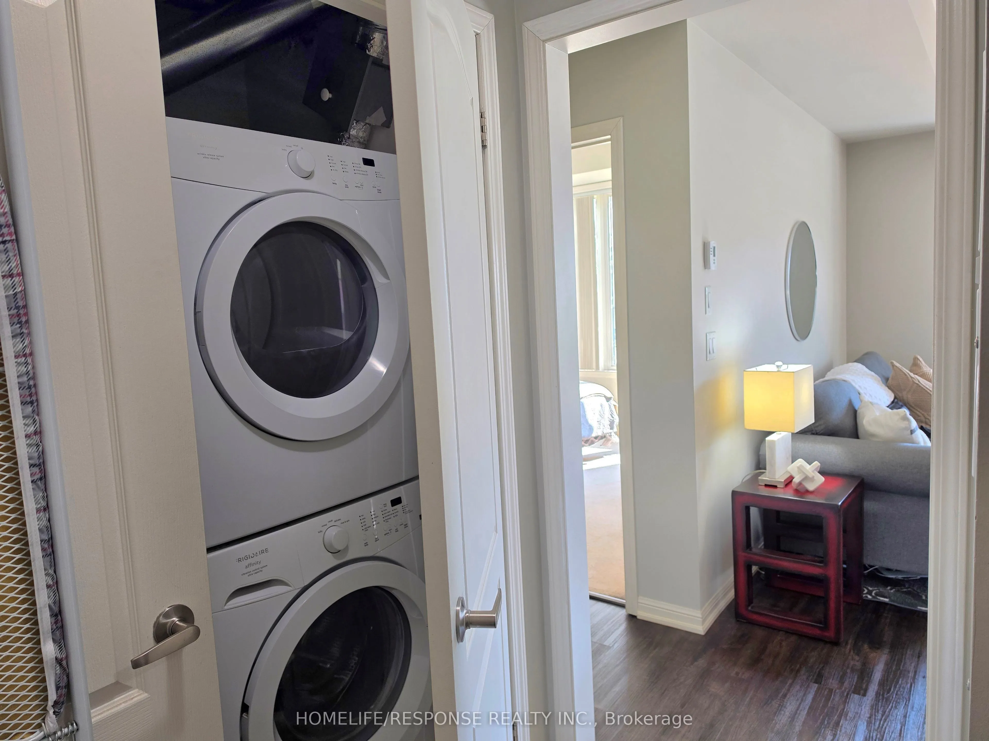 3175 BOXFORD Crescent #5