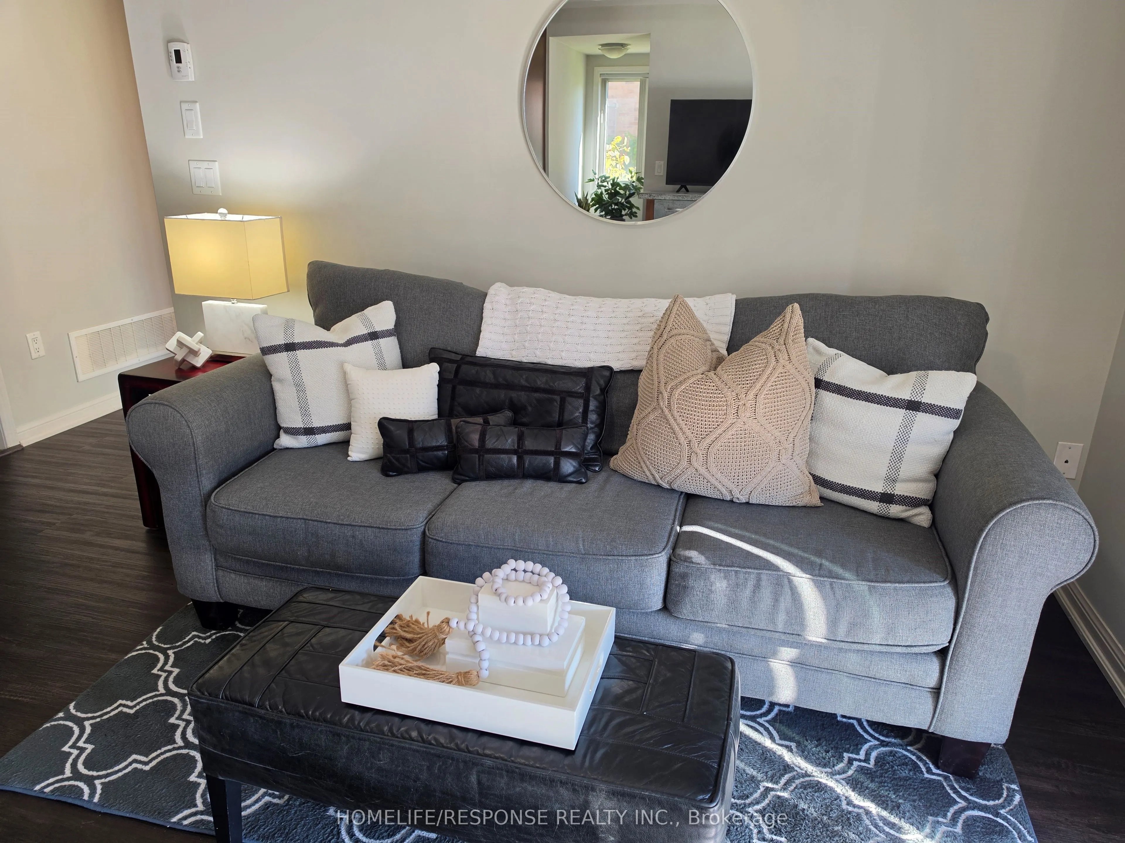 3175 BOXFORD Crescent #5