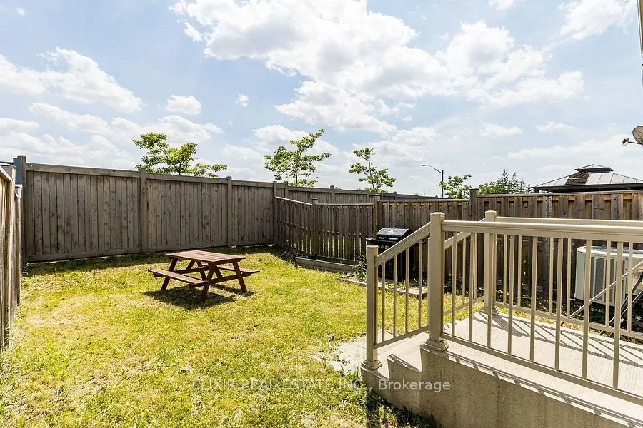 90 Delport Close