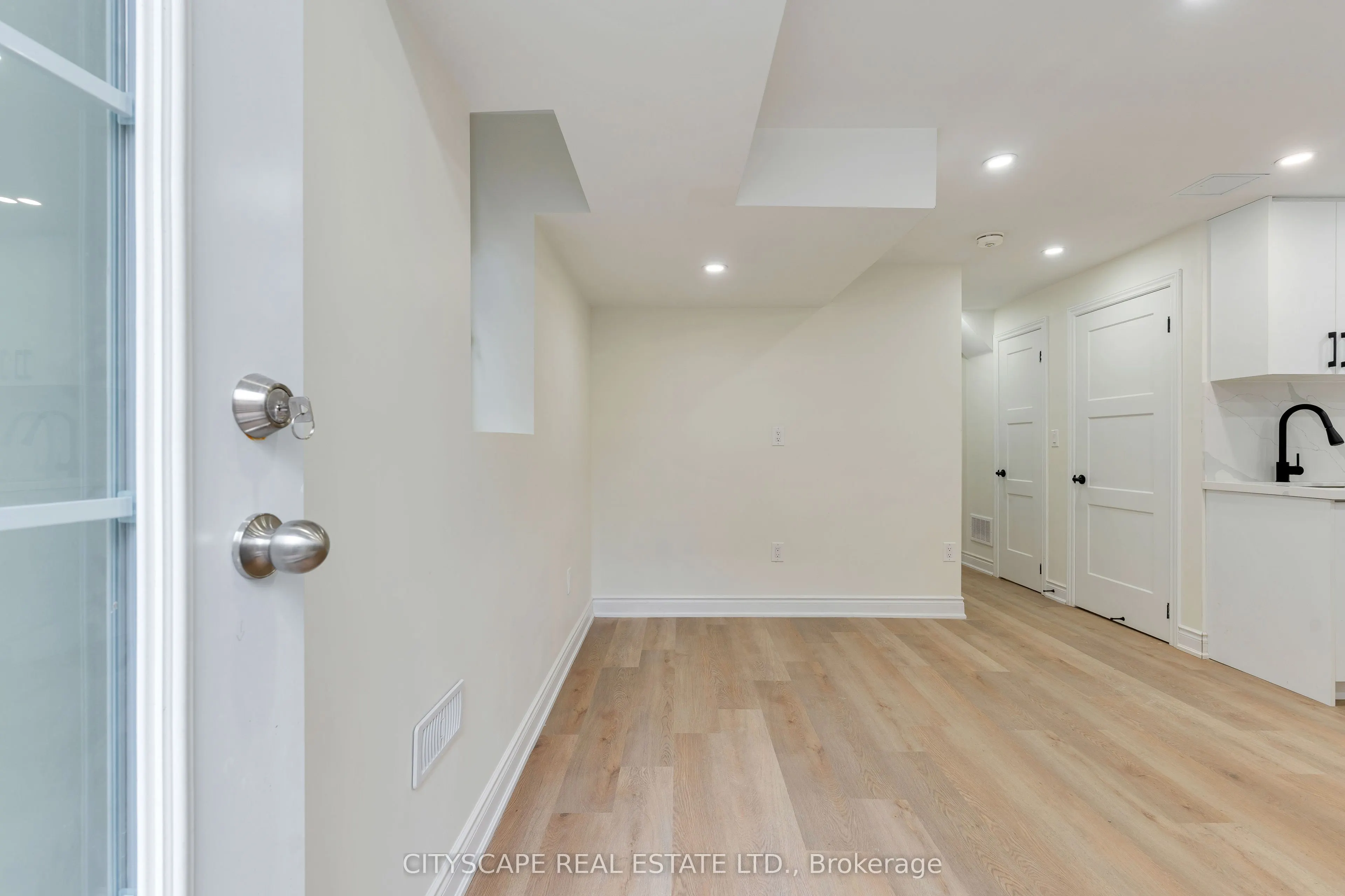 5623 Longboat Avenue #Bsmt