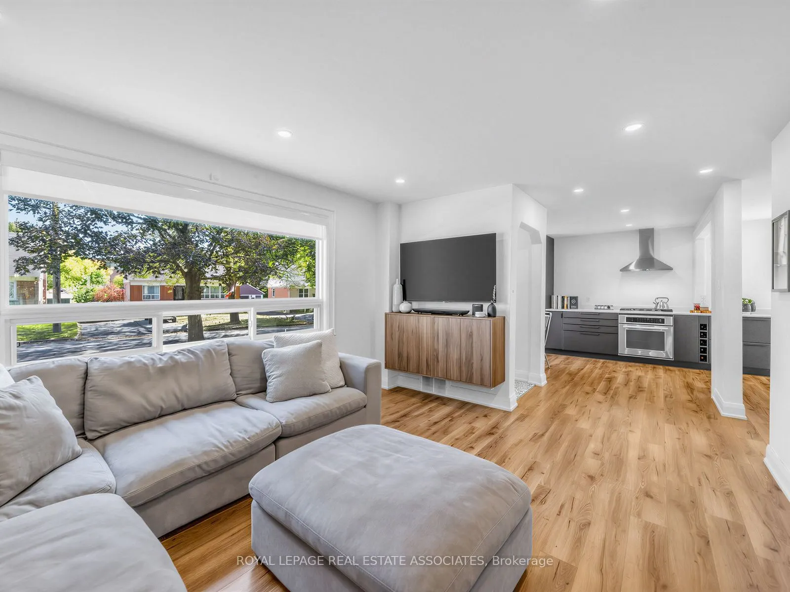 36 Jodphur Avenue