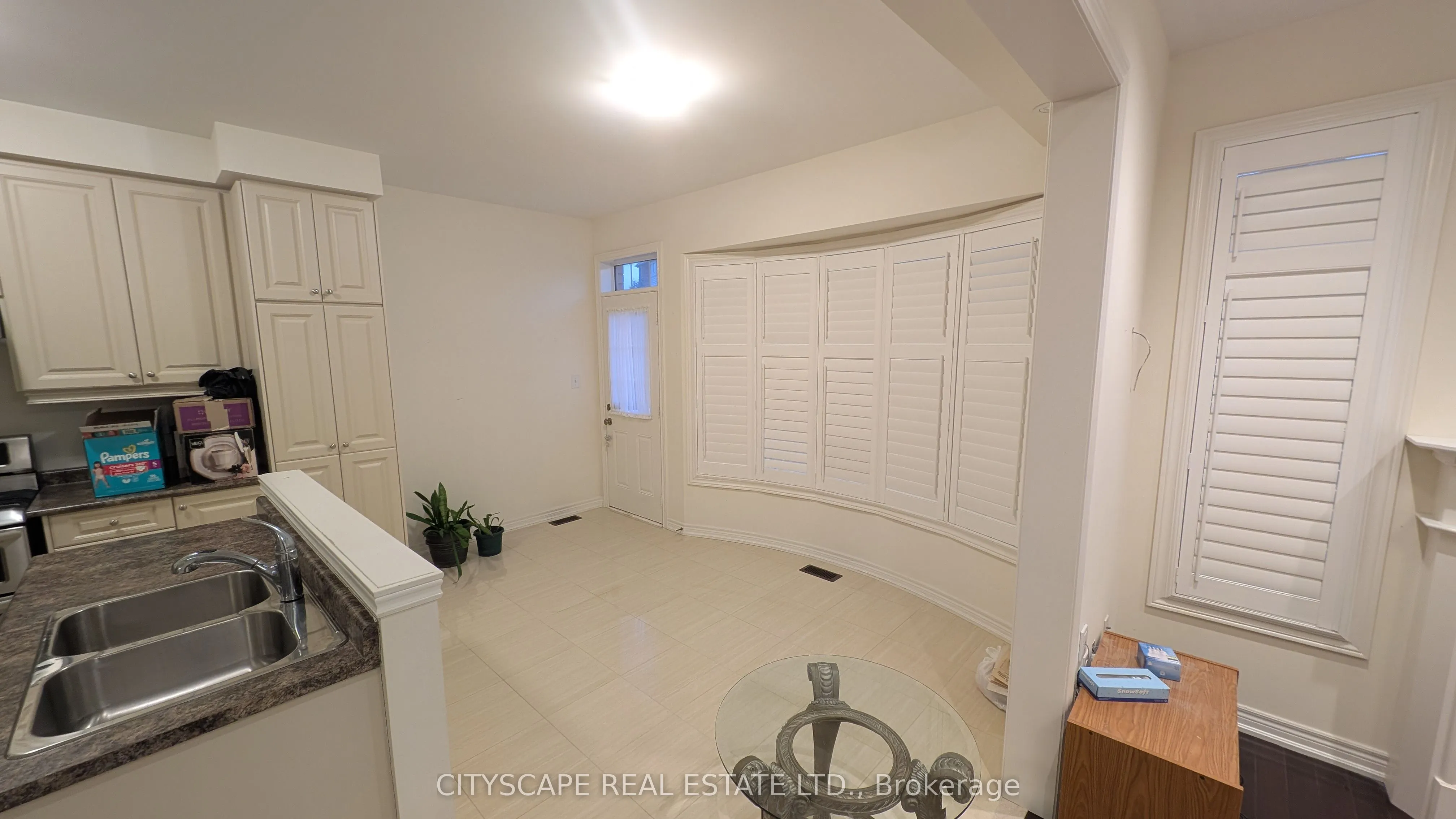 5567 Oscar Peterson Boulevard