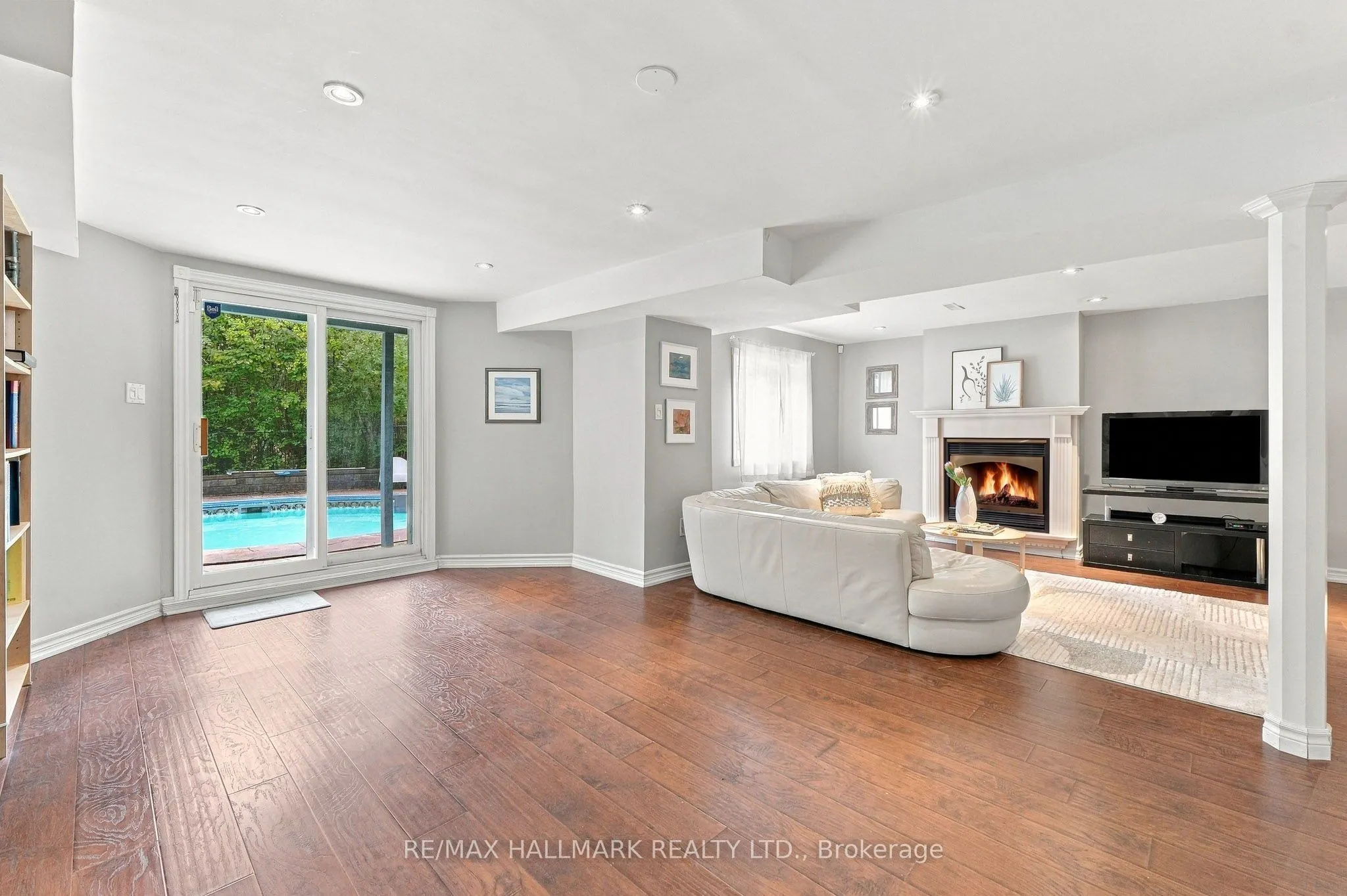 1246 Winterbourne Drive