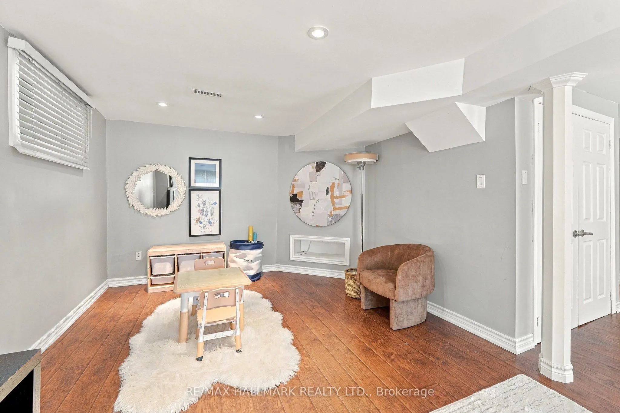 1246 Winterbourne Drive