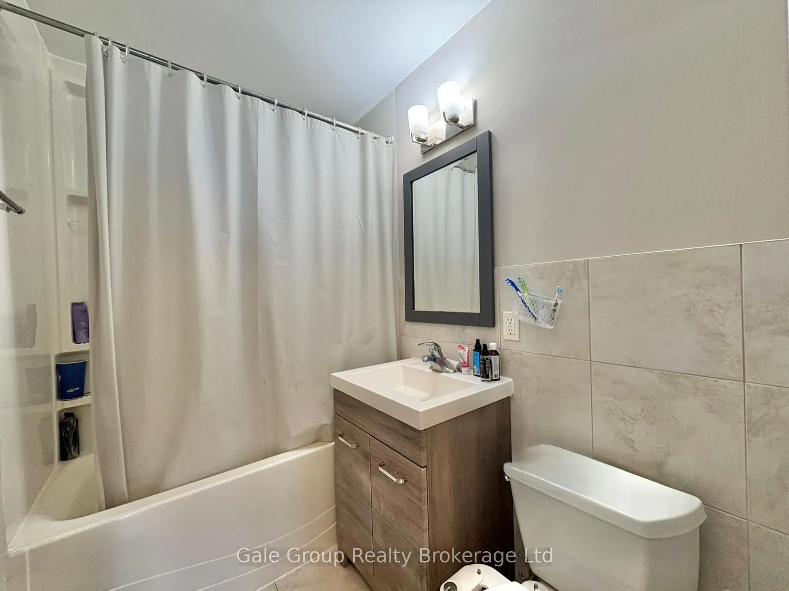 25 Paisley Boulevard E #Unit-6