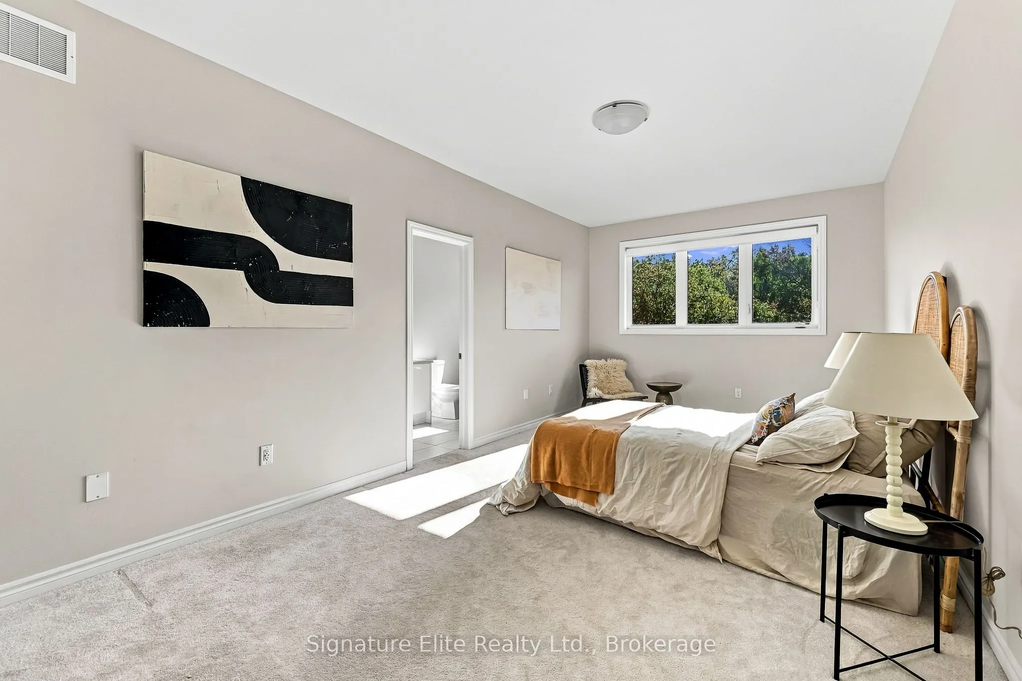 1354 Almonte Drive