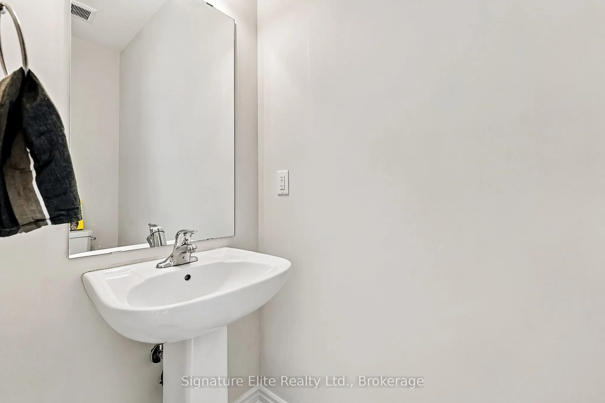 1354 Almonte Drive