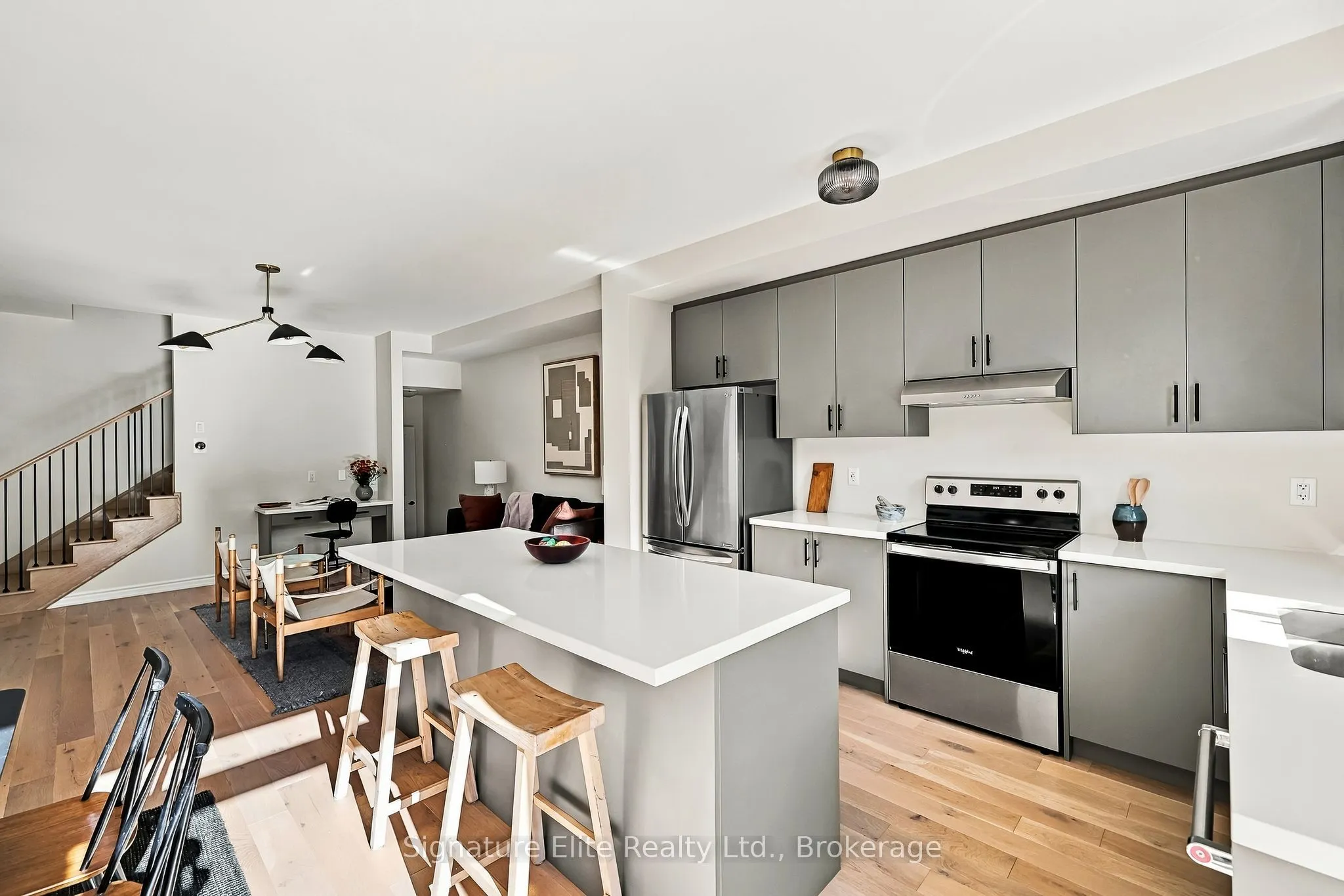 1354 Almonte Drive