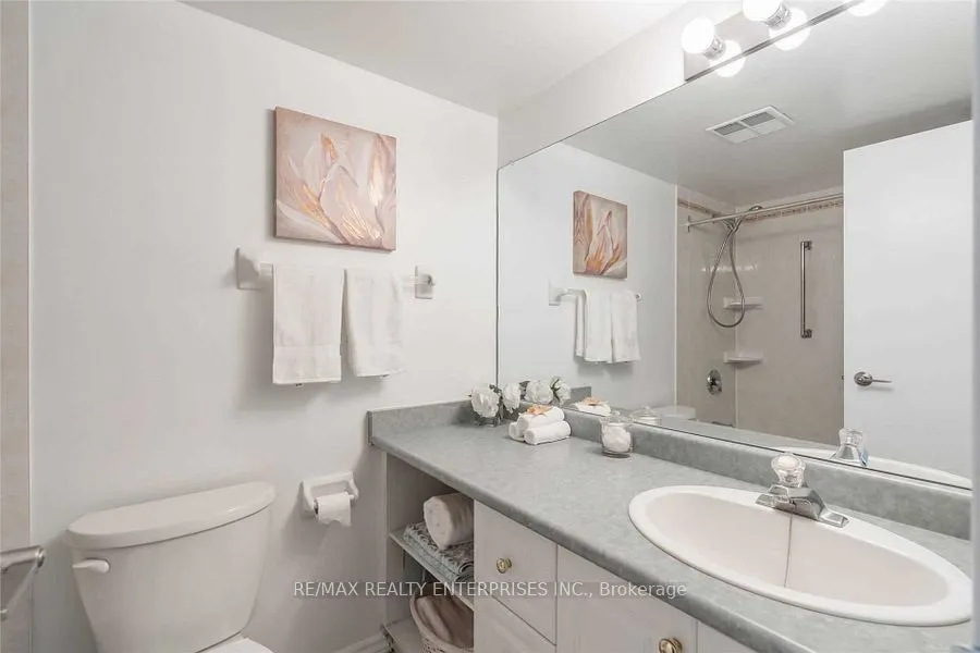 3100 Kirwin Avenue #2702