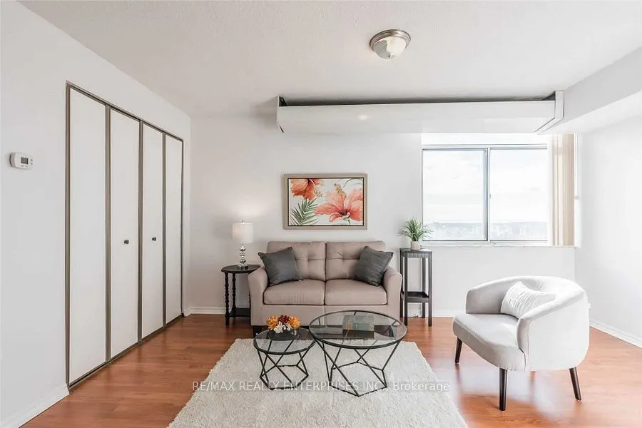 3100 Kirwin Avenue #2702
