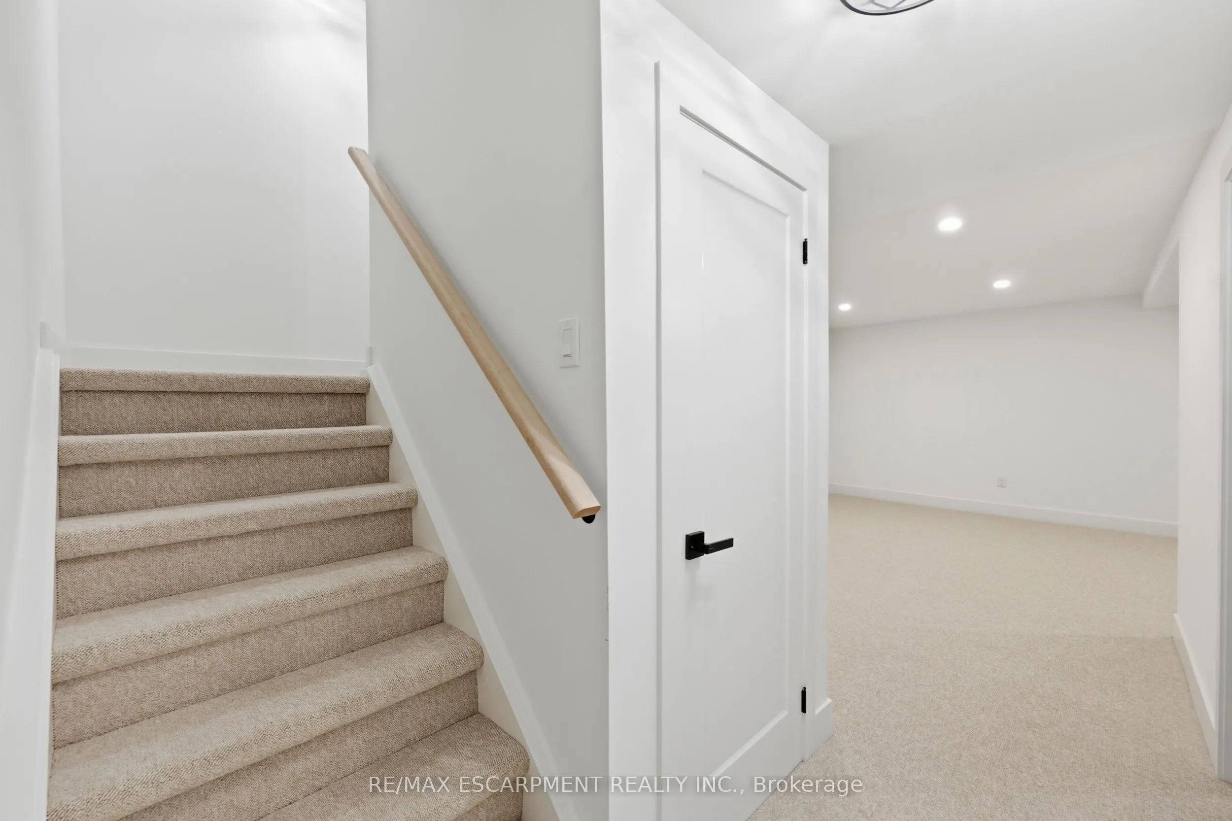 5095 Pinedale Avenue #106
