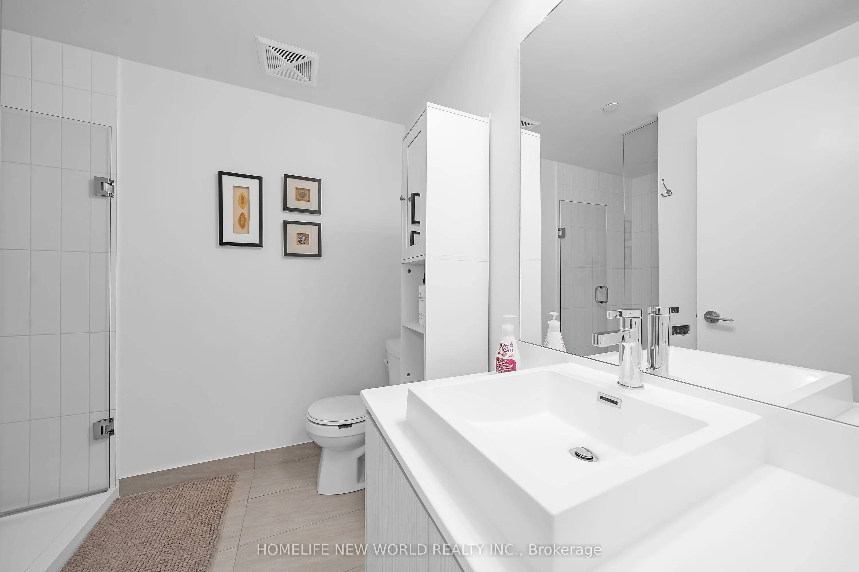 251 Manitoba Street #412