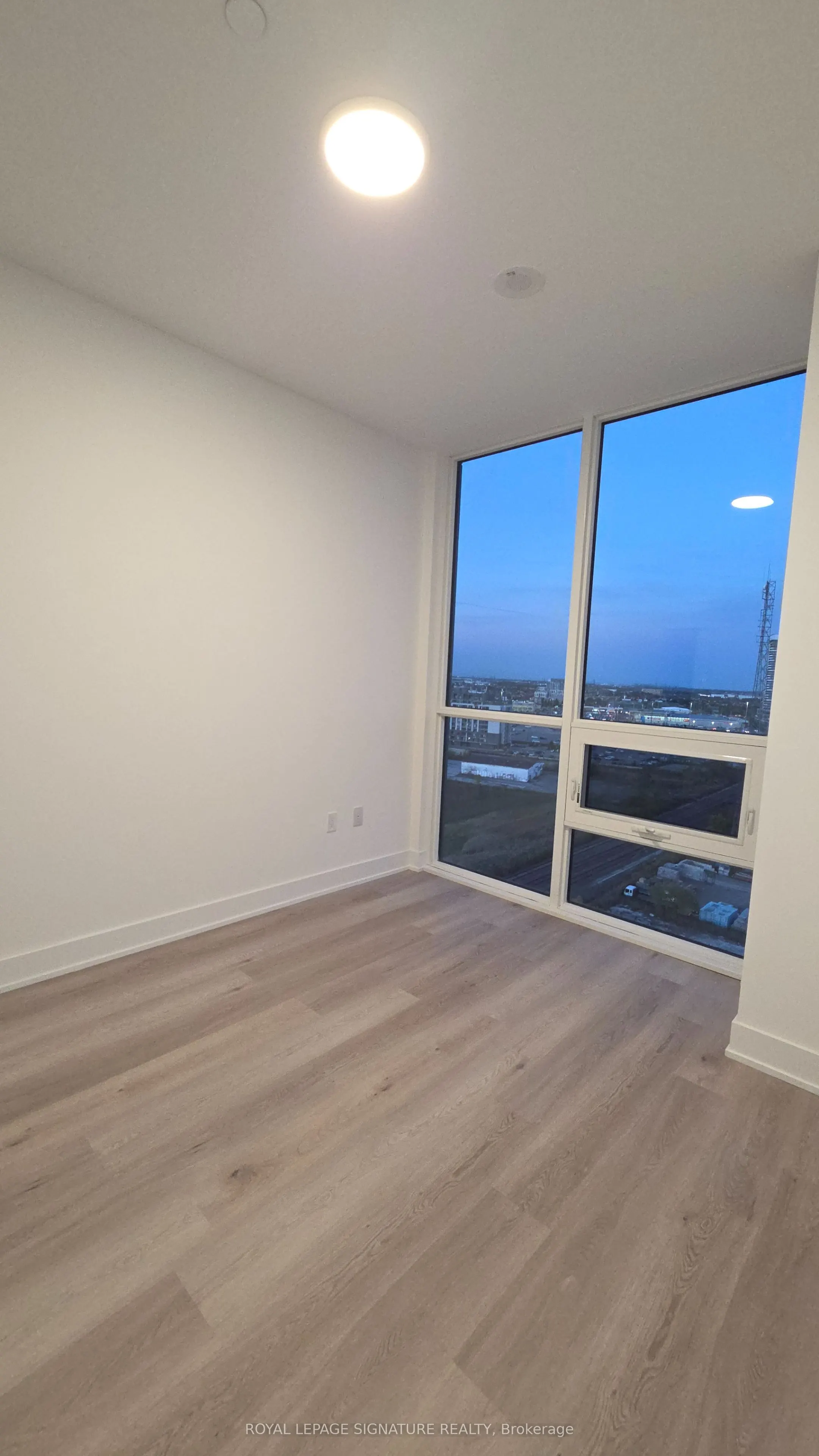 125 Nipissing Road #1511B